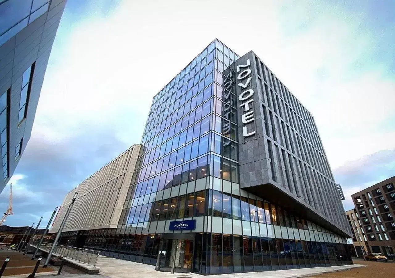 Facade/entrance, Property Building in Novotel Leicester