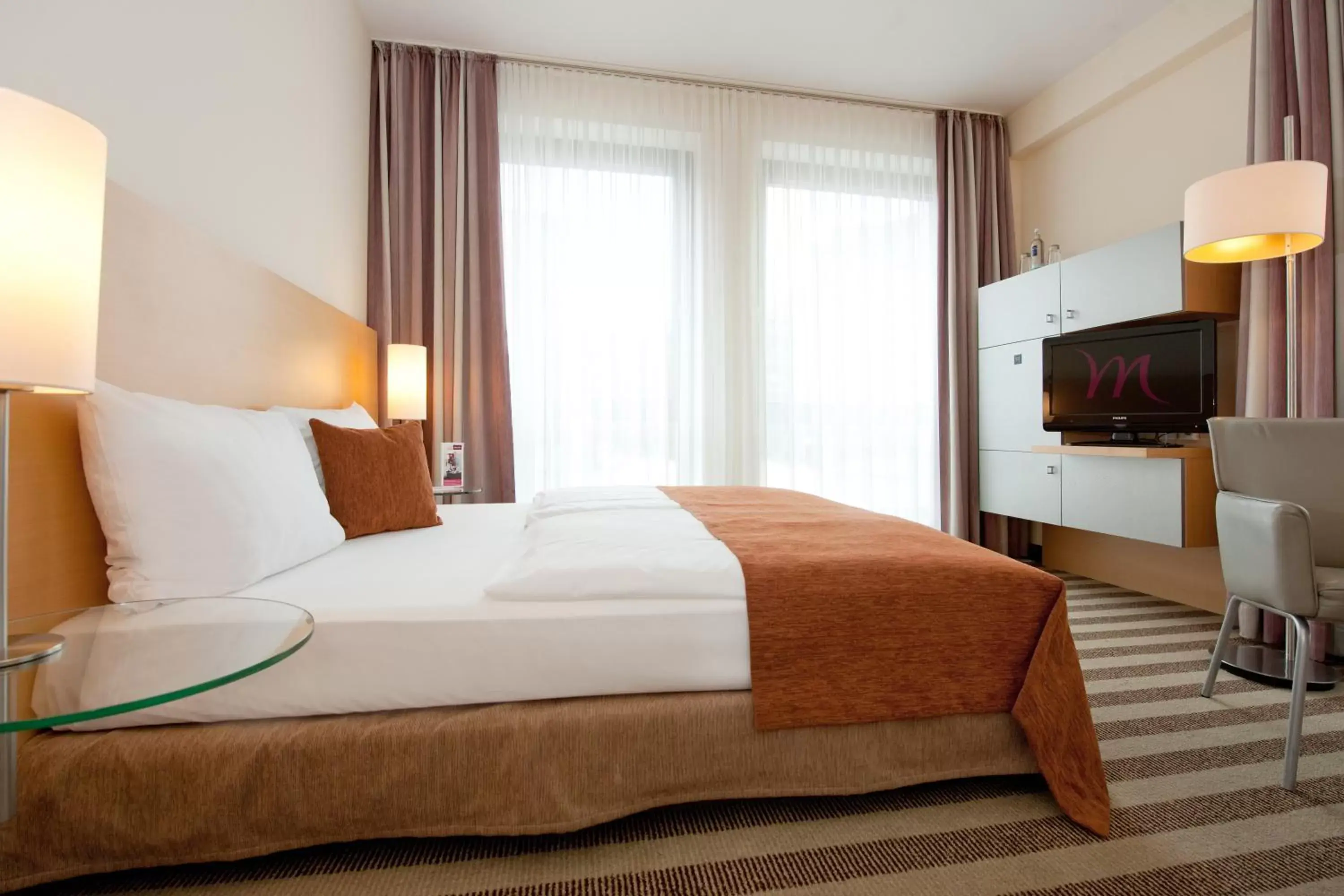 Bedroom, Bed in Mercure Hotel Aachen Am Dom