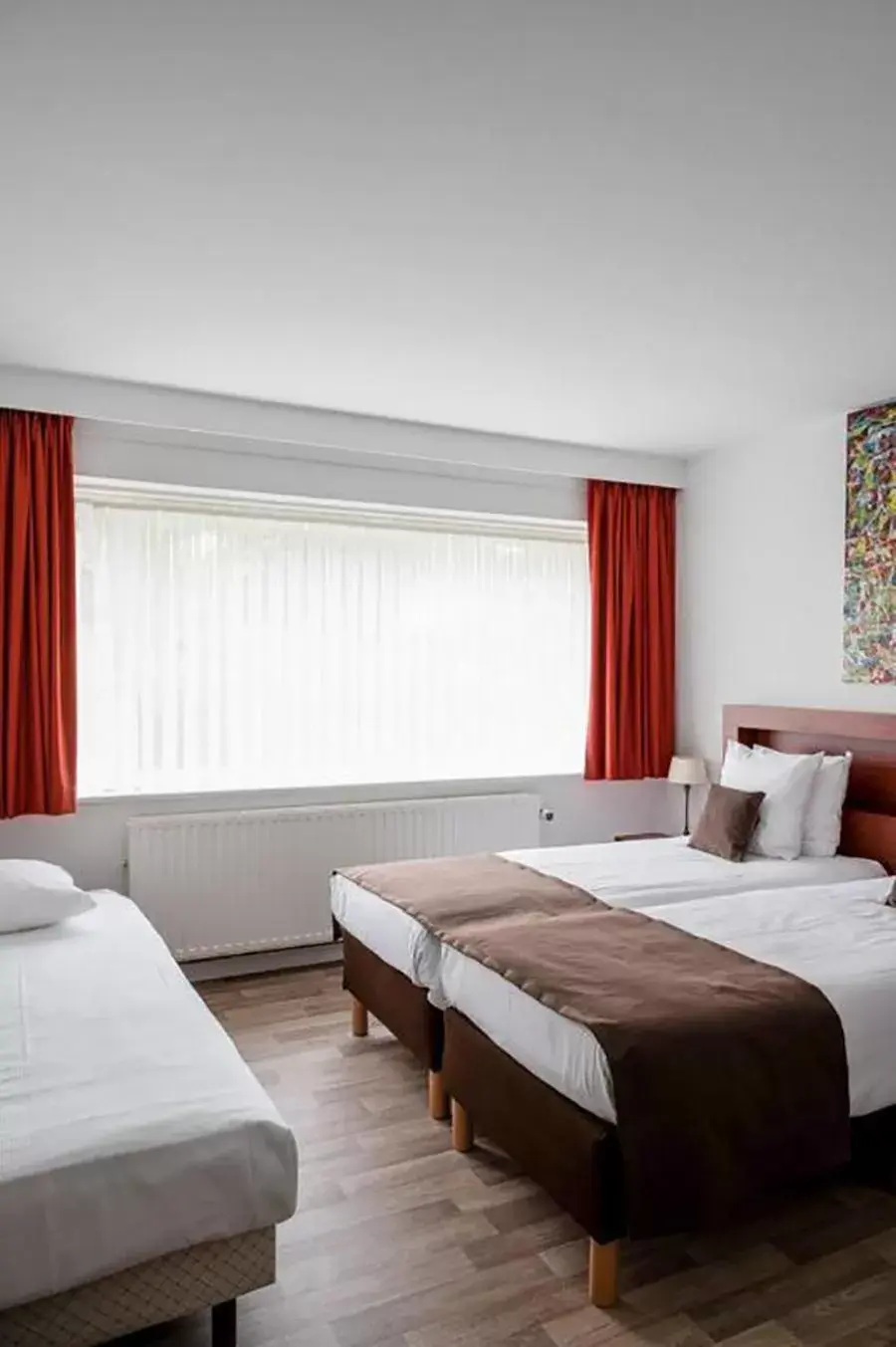 Bed in Hotel Olympia in Bruges