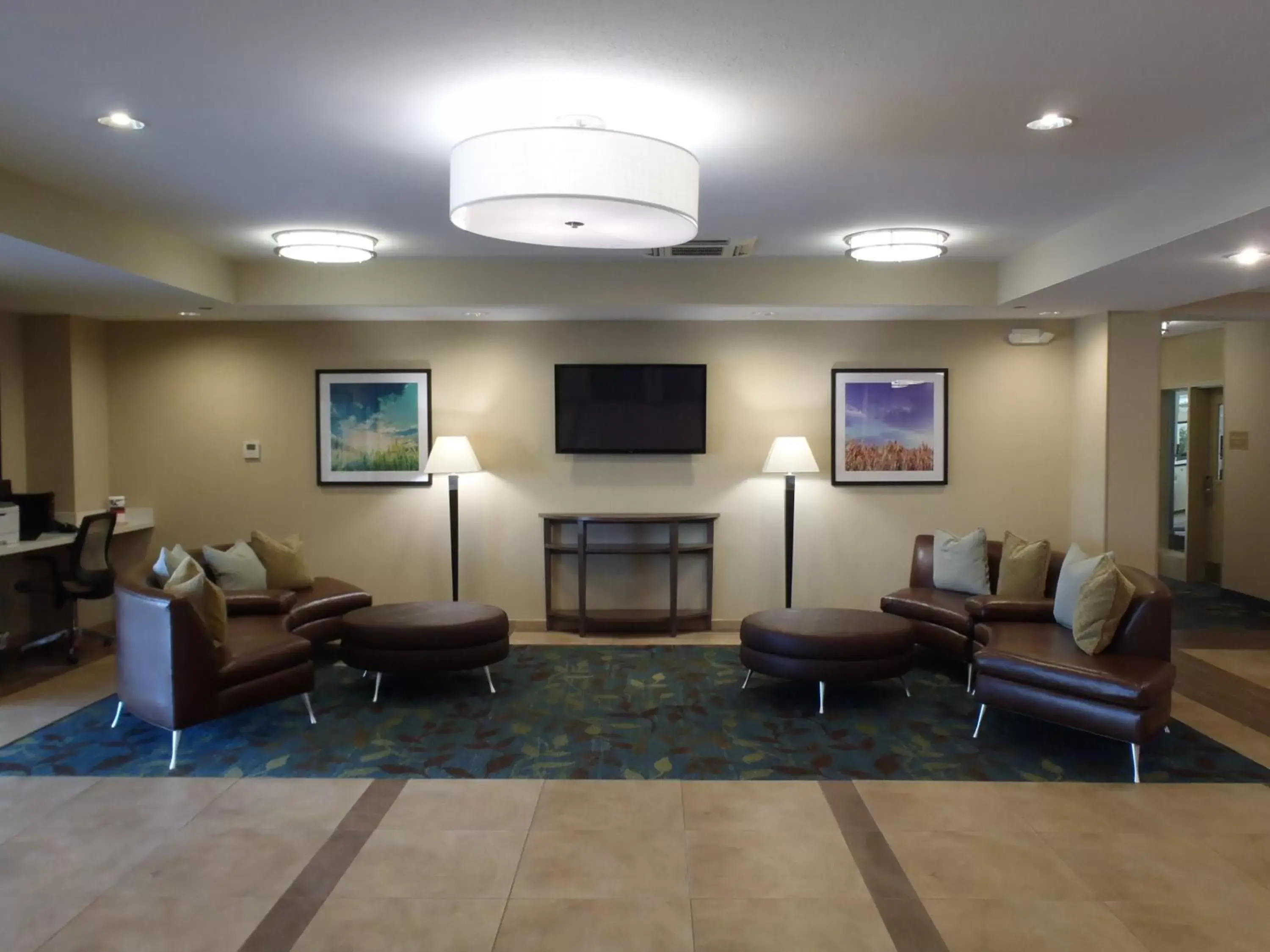 Property building, Lobby/Reception in Candlewood Suites - Farmers Branch, an IHG Hotel