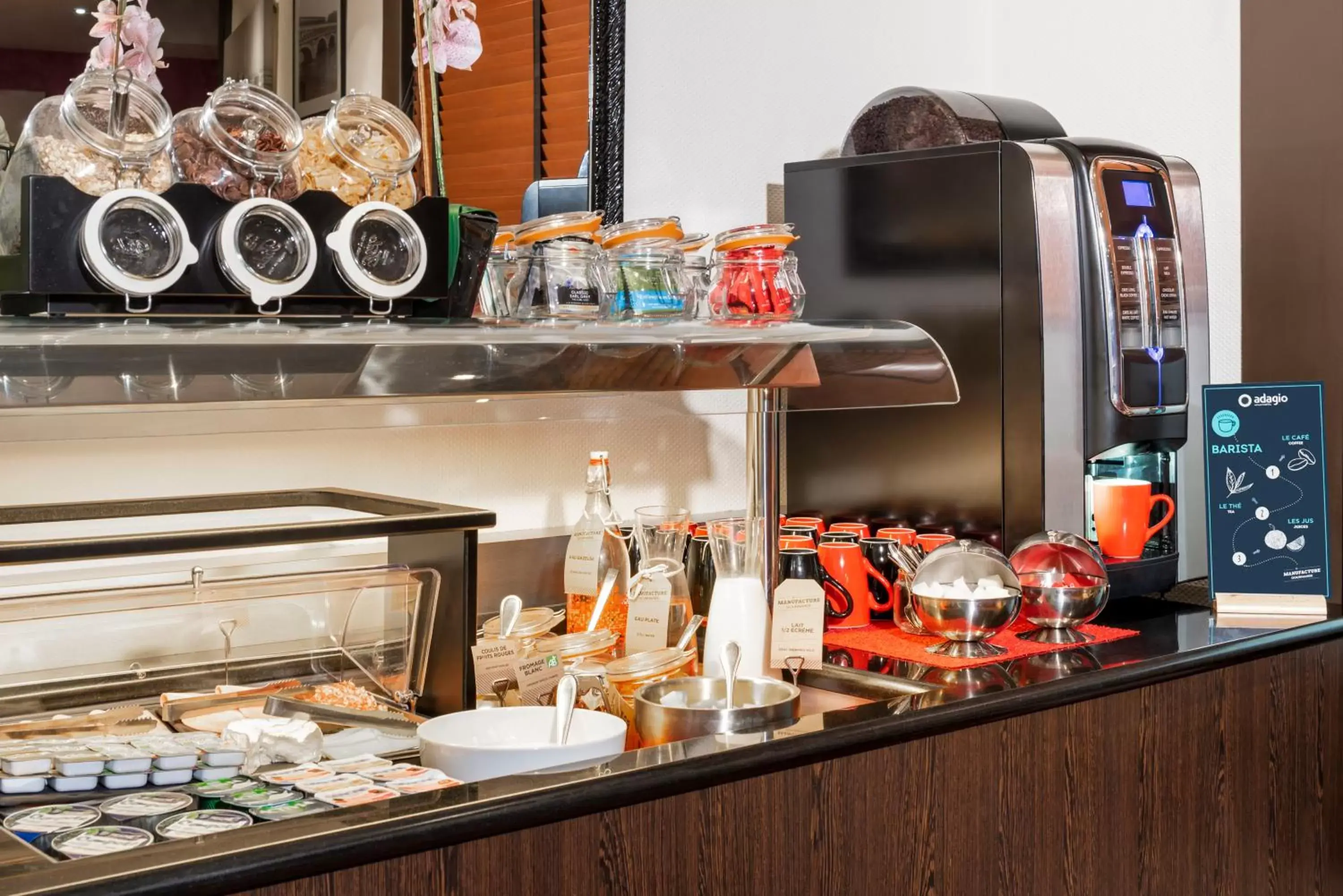 Buffet breakfast in Aparthotel Adagio La Défense Esplanade Buffet breakfast in Aparthotel Adagio La Défense Esplanade