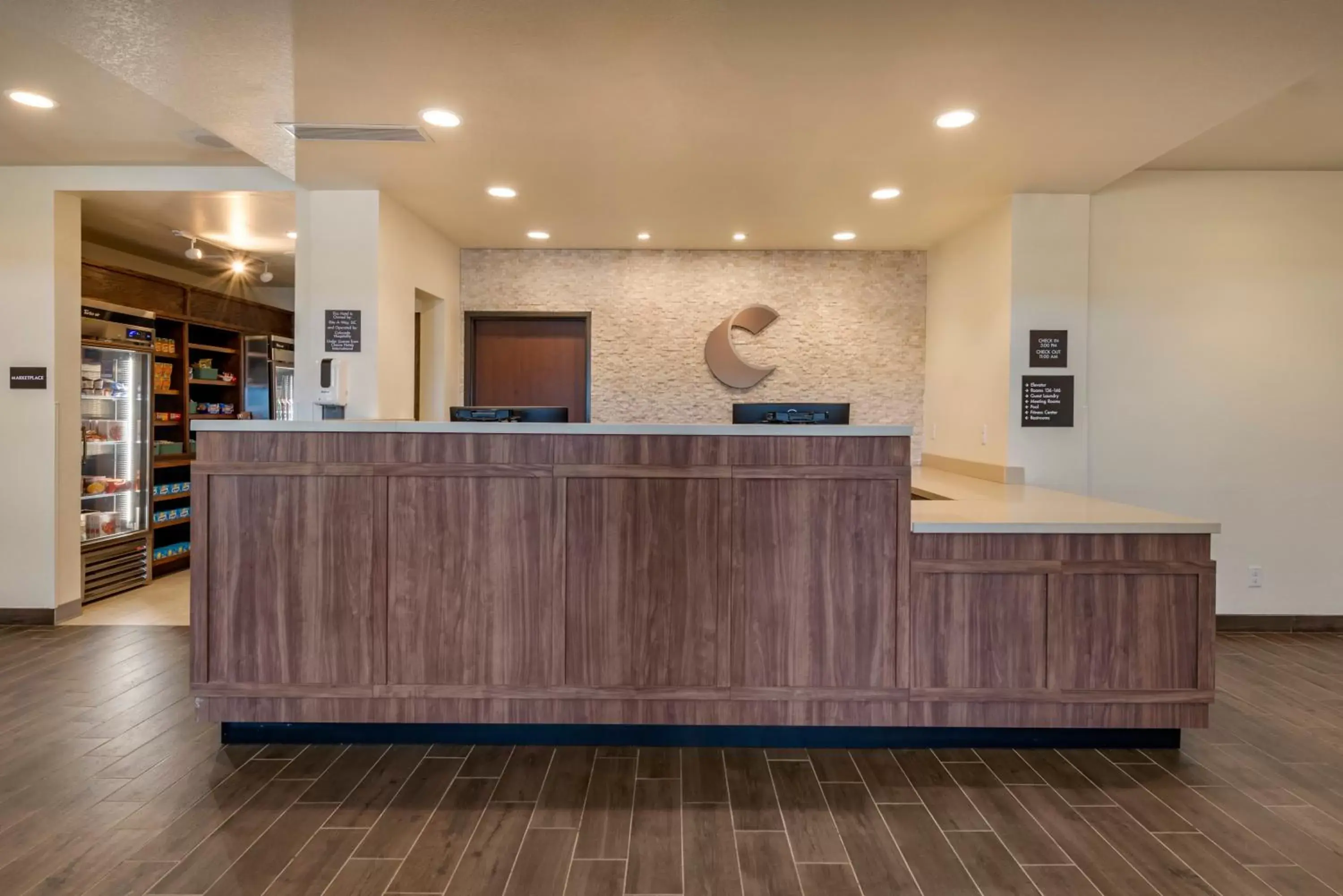 Lobby or reception, Lobby/Reception in Comfort Suites Broomfield-Boulder/Interlocken