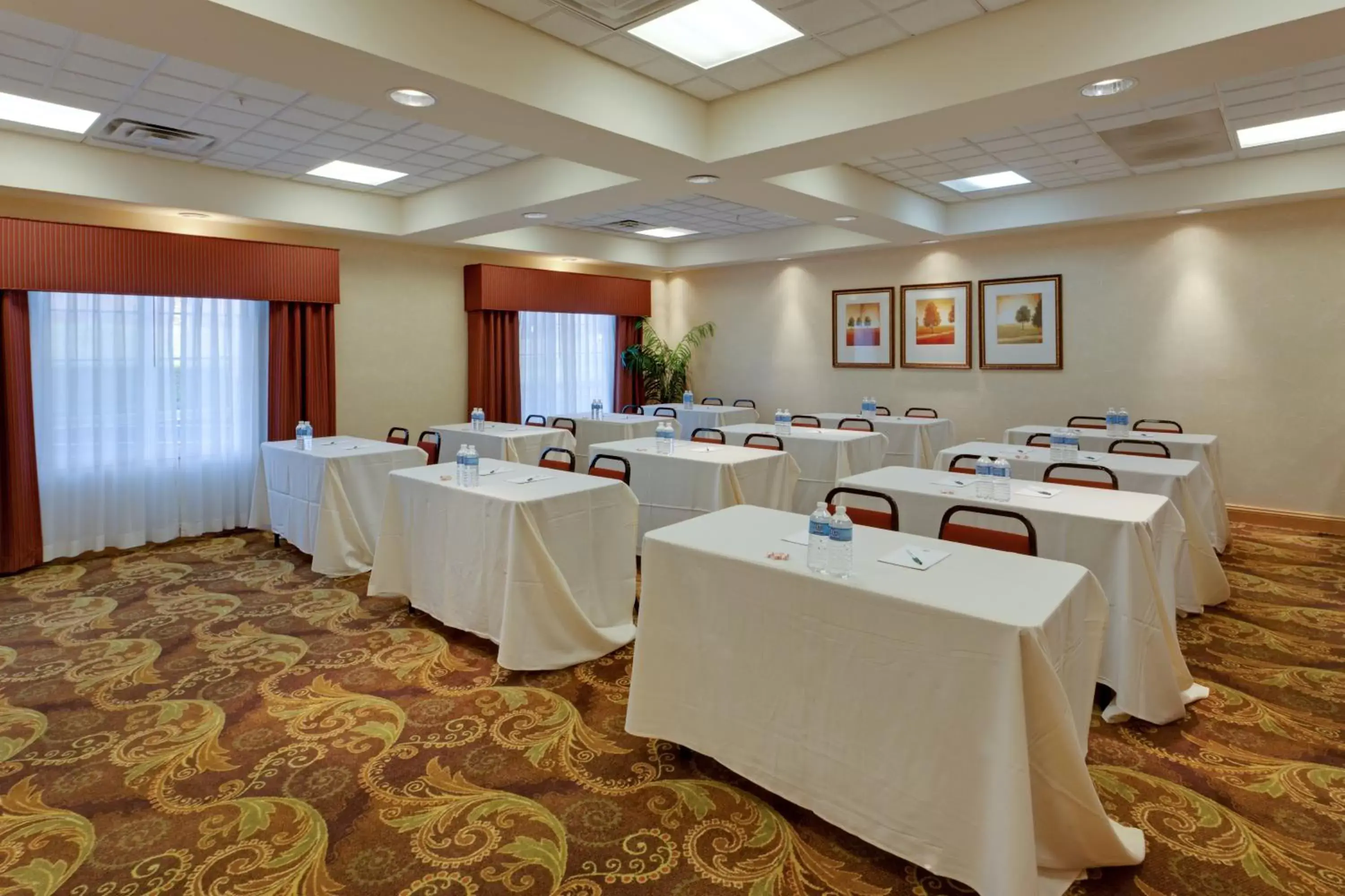 Business facilities in Country Inn & Suites by Radisson, Bel Air/Aberdeen, MD