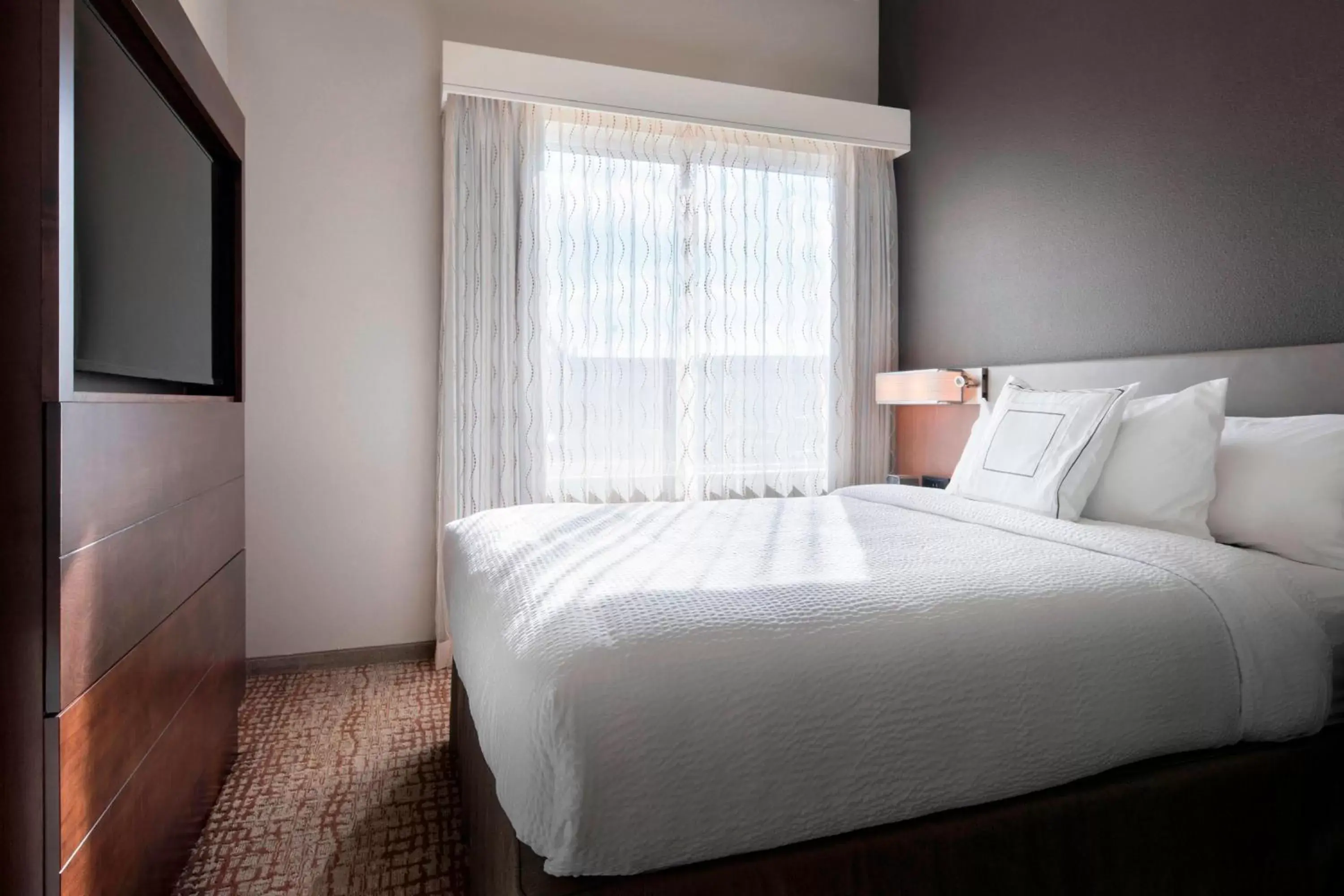Bedroom, Bed in Residence Inn by Marriott Redwood City San Carlos