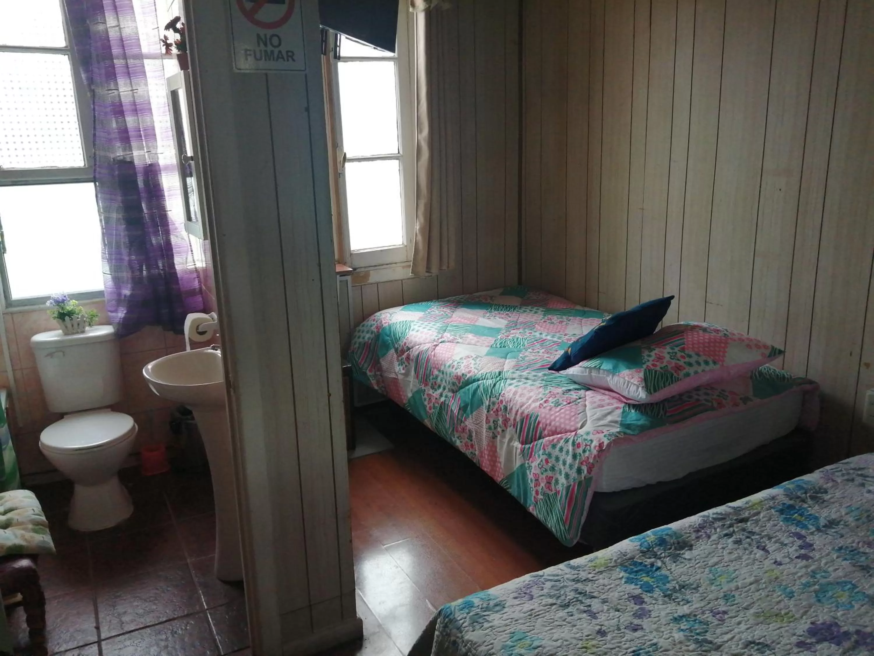 Photo of the whole room, Bed in Alojamiento familiar rey