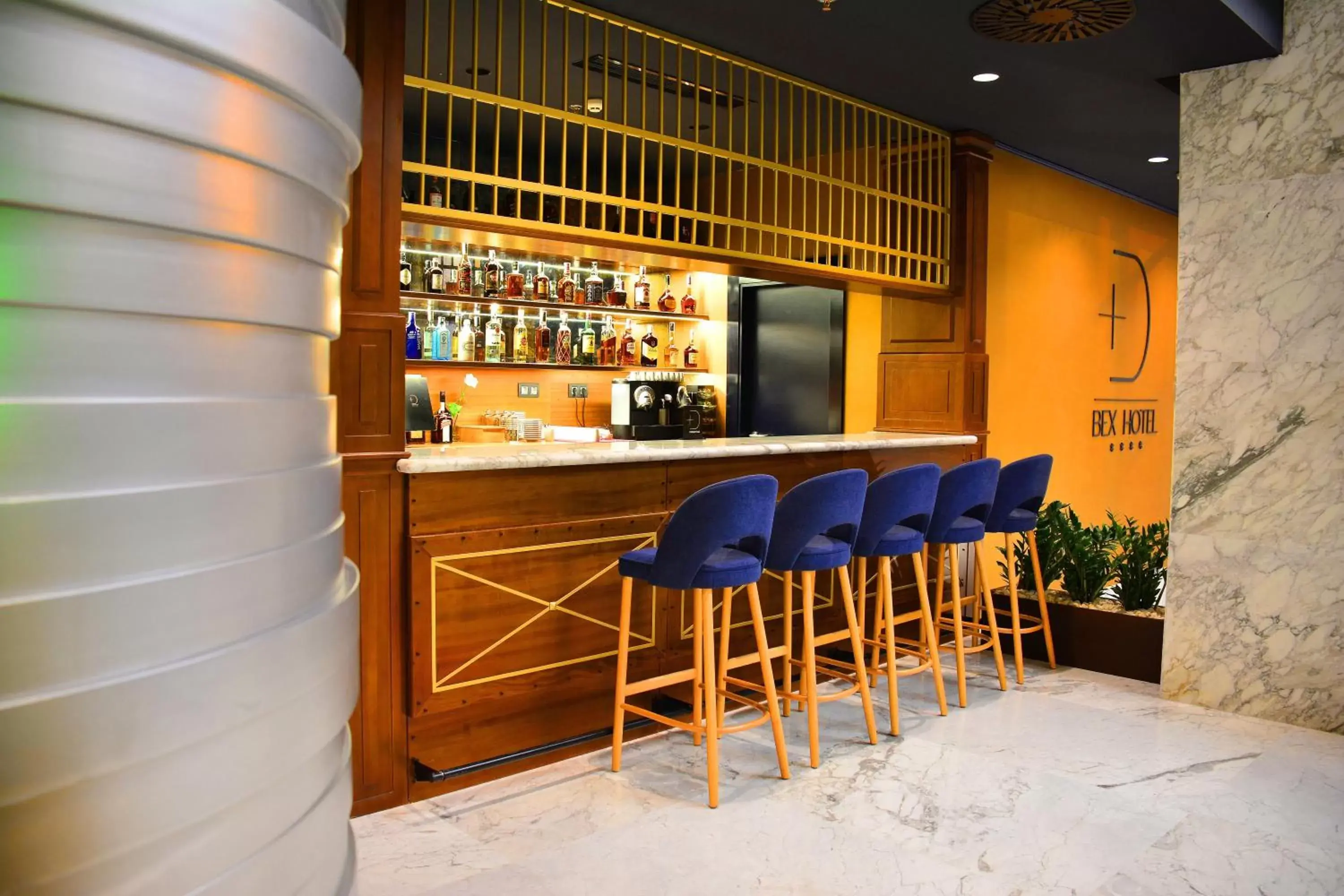 Lounge or bar in Design Plus Bex Hotel Lounge or bar in Design Plus Bex Hotel