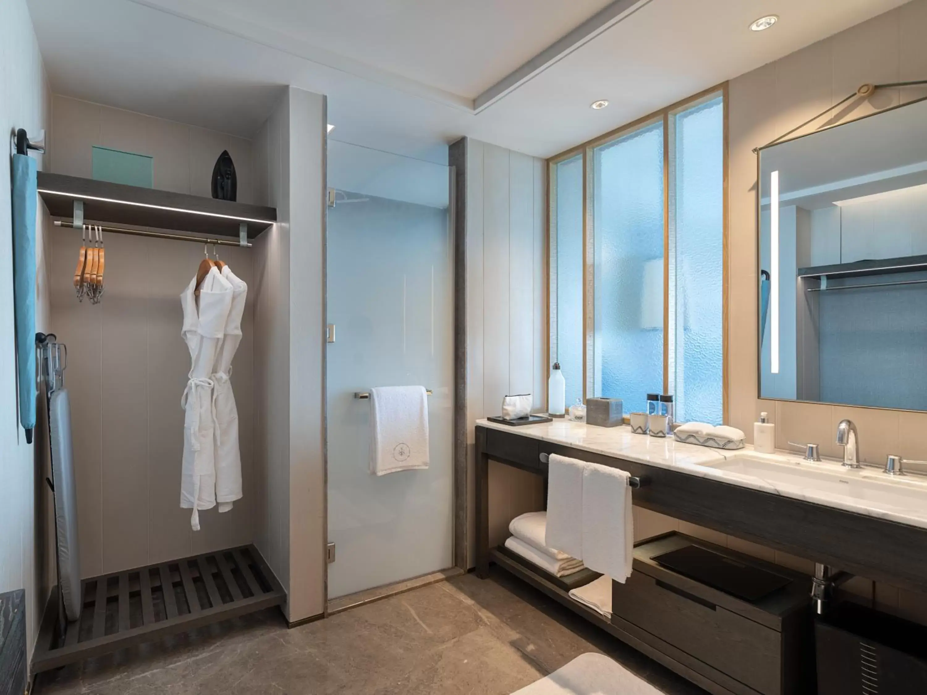 Bathroom in Rosewood Sanya