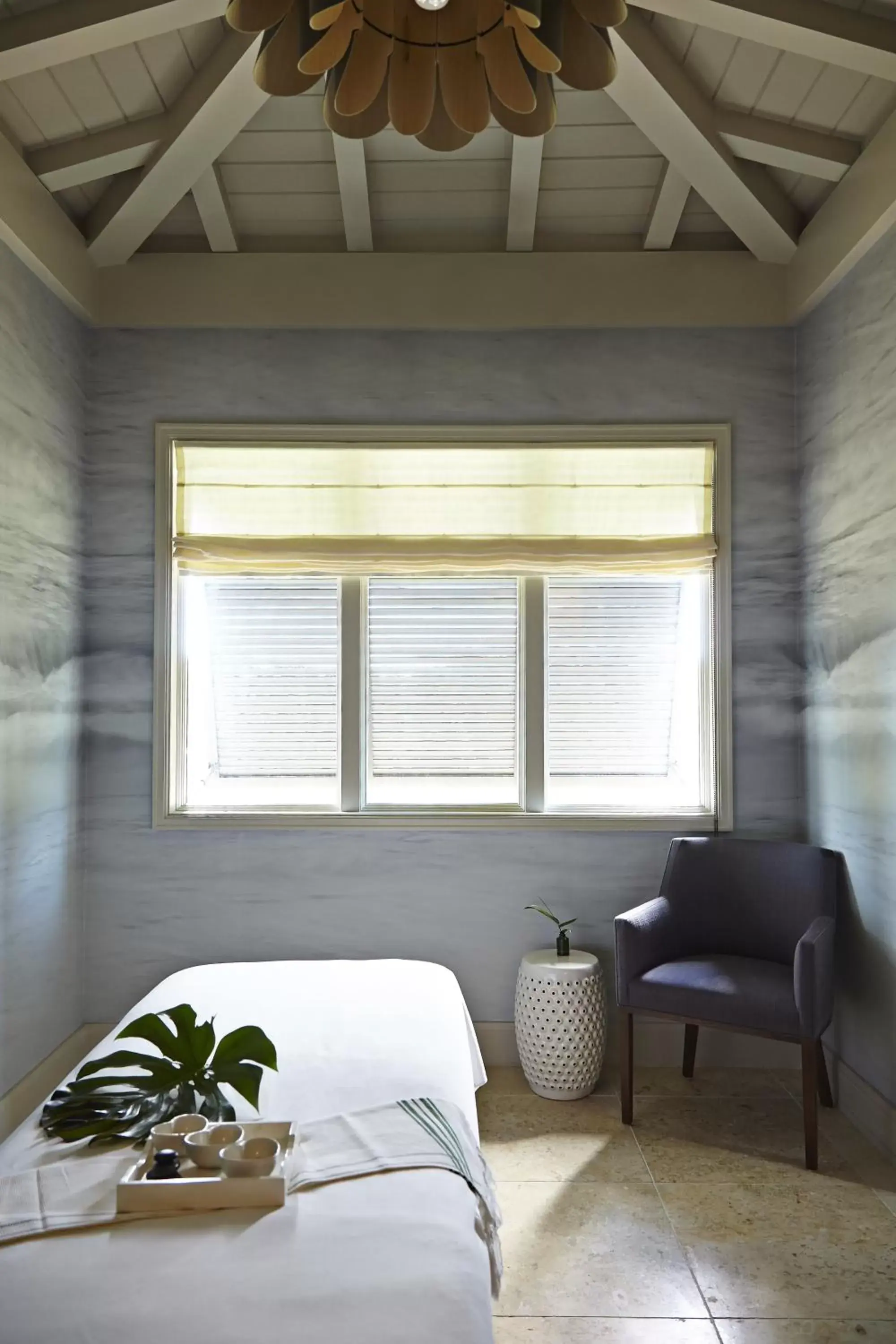 Massage, Bed in The Island House Massage, Bed in The Island House