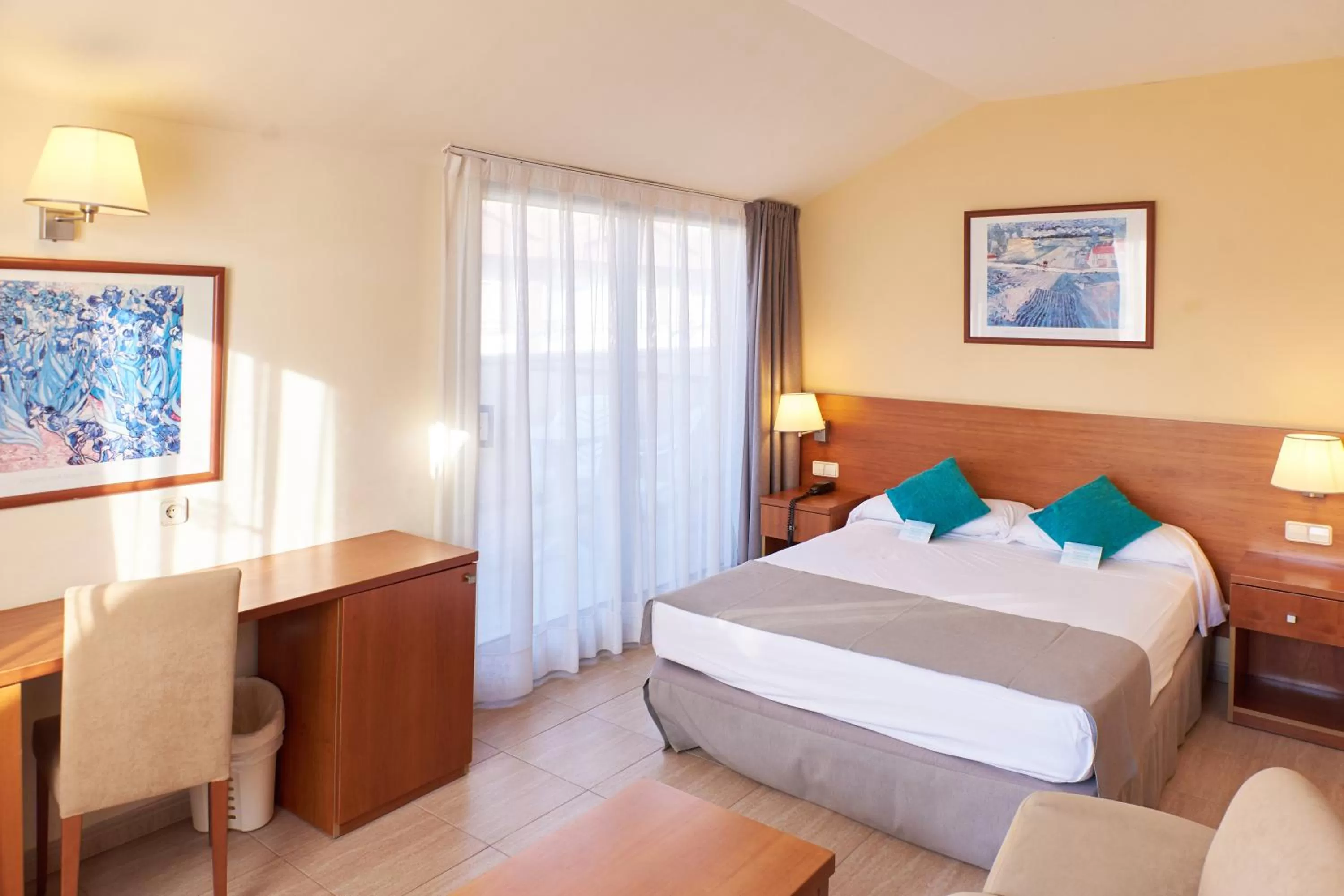 Bedroom, Bed in DWO Sirius