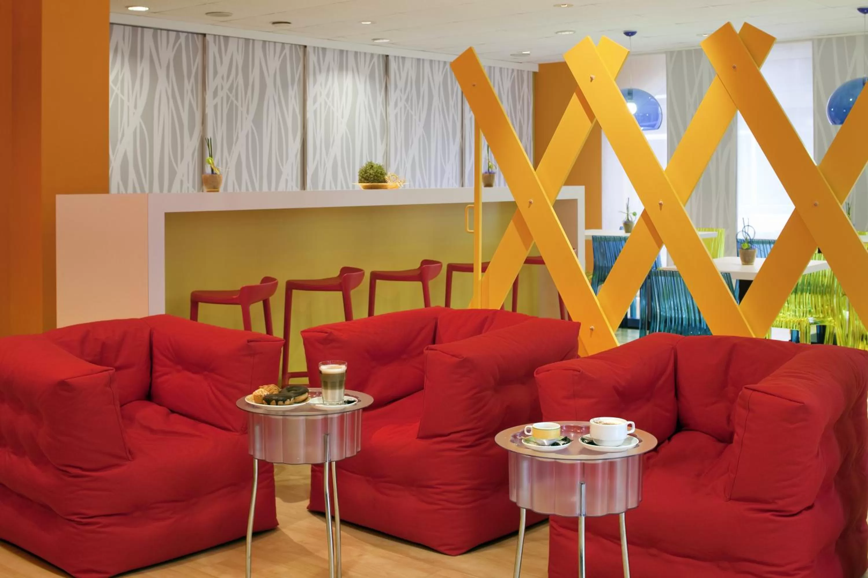 Lobby or reception in ibis Styles Duesseldorf-Neuss