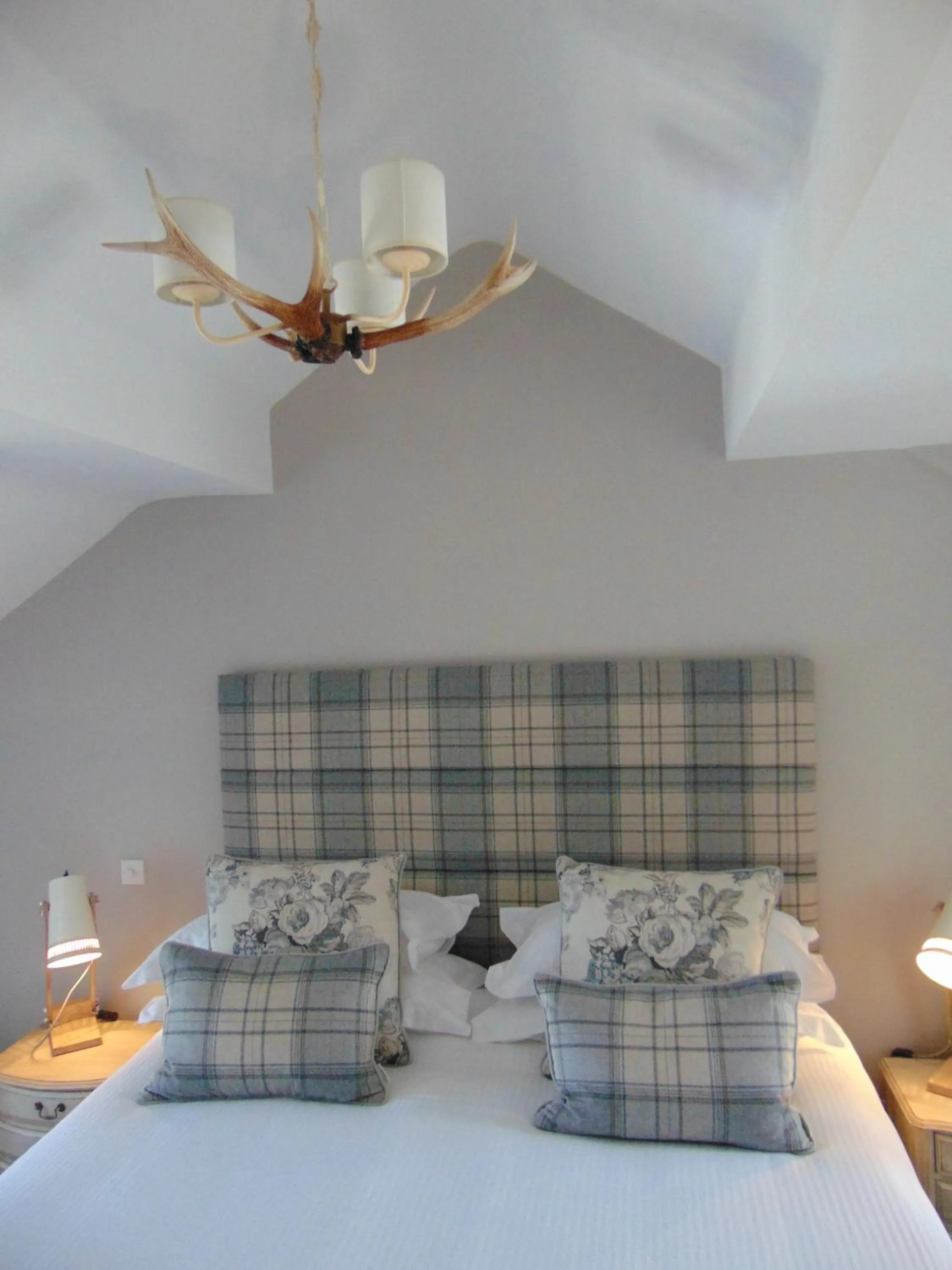 Bed in The Gannet Inn