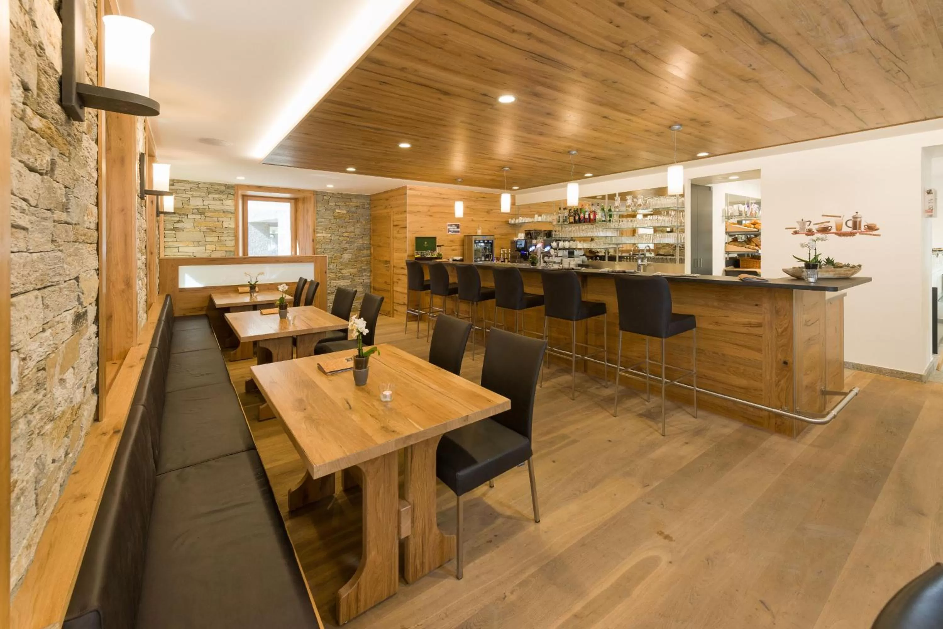 Restaurant/places to eat in Hotel Heimatlodge