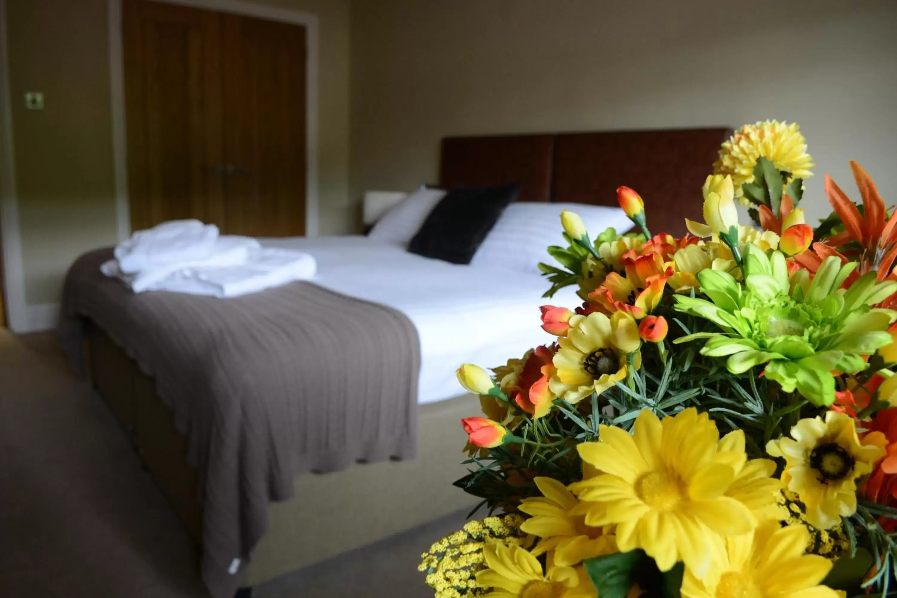 Bedroom, Bed in The Gower Hotel