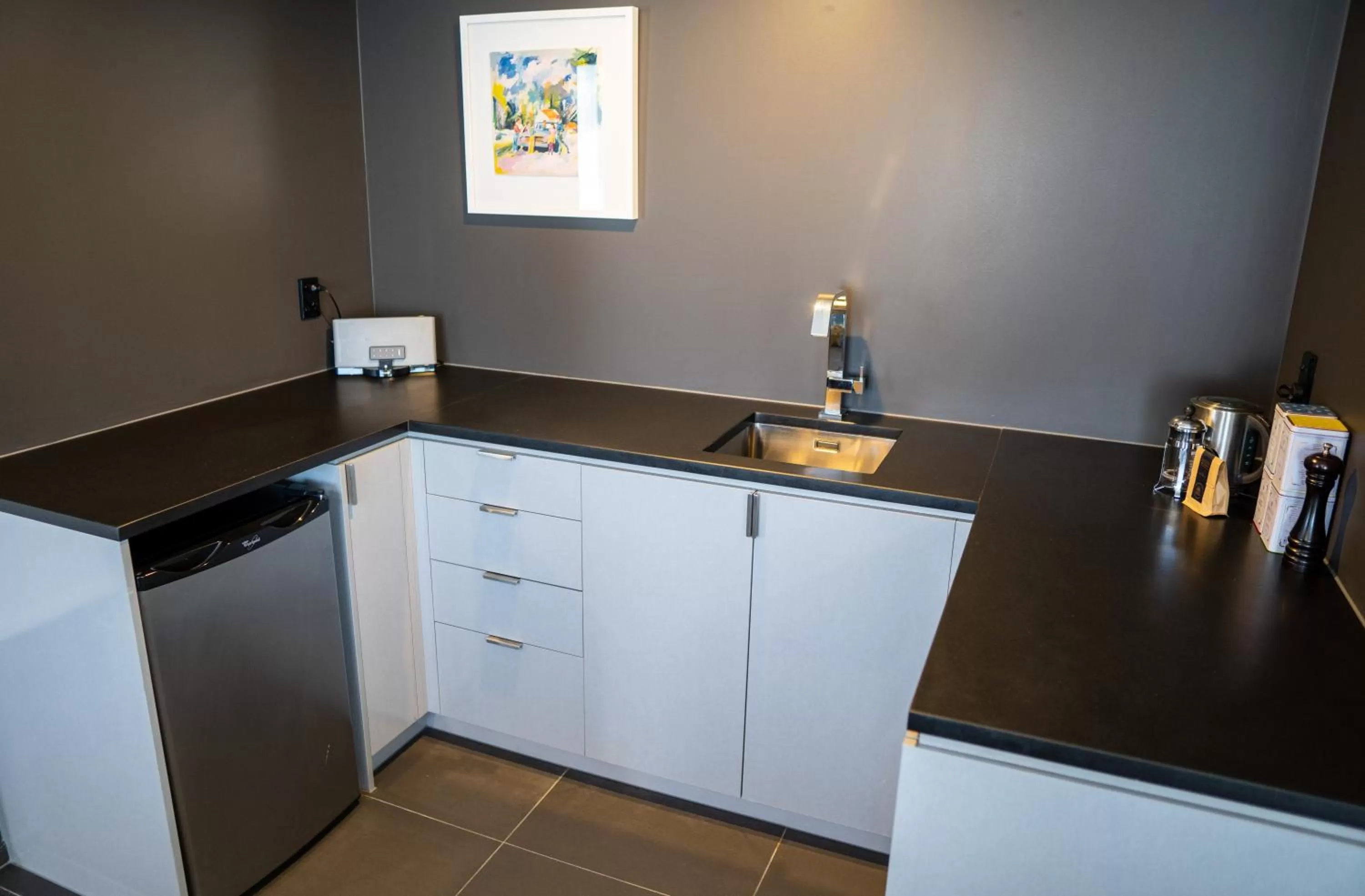 Coffee/tea facilities in Hotel Montreal