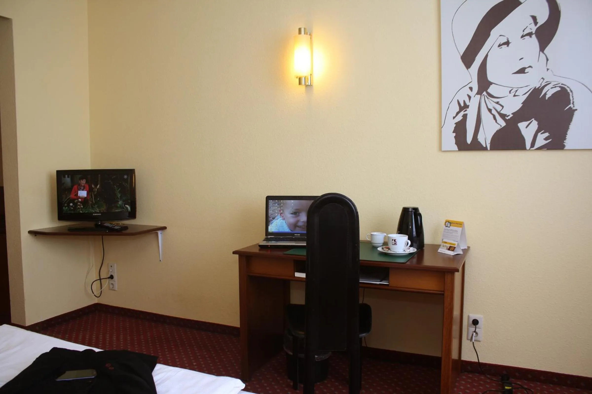 Seating area, Bed in Quick Hotel Dresden West