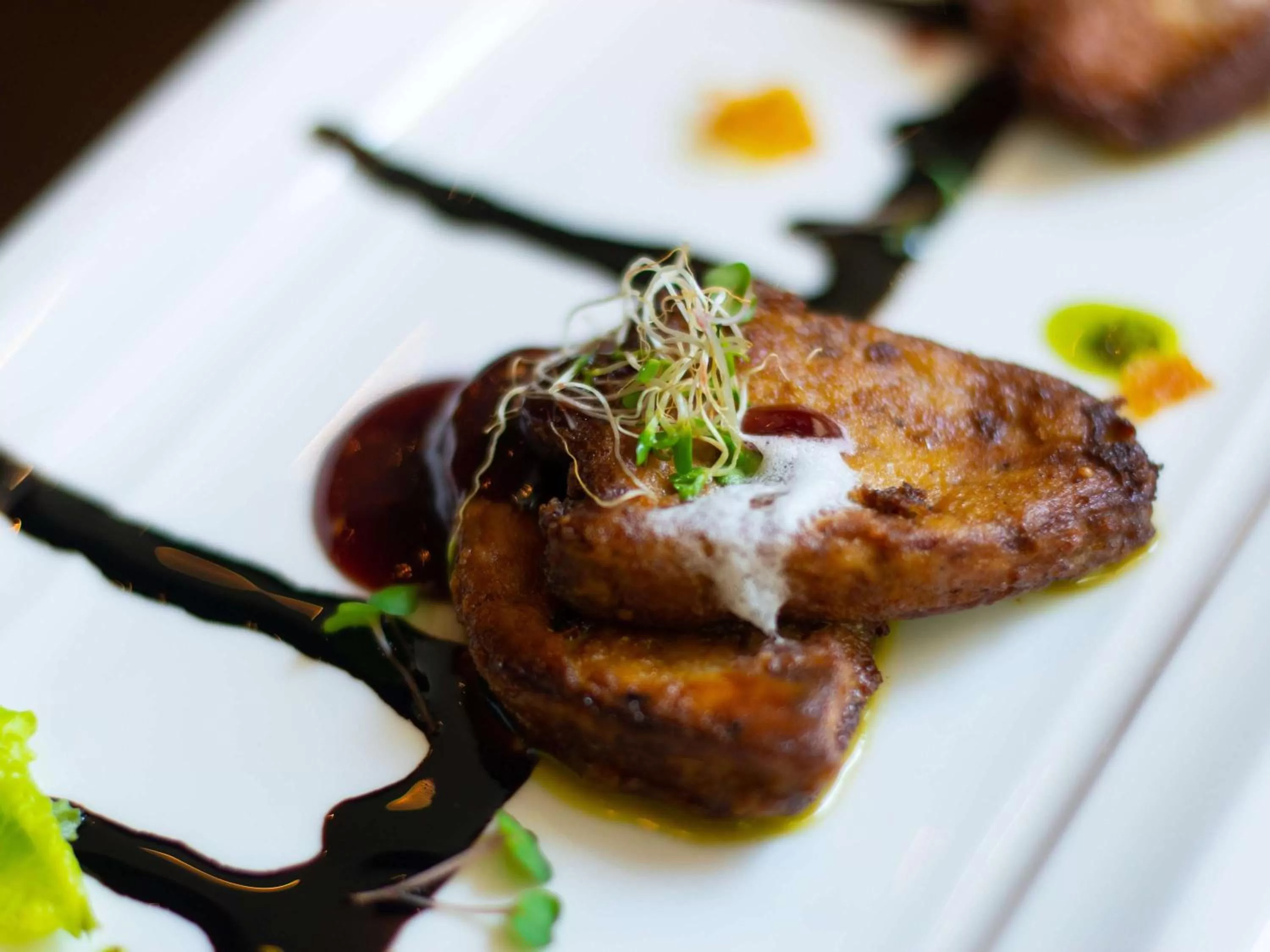 Restaurant/places to eat in Swissotel Bangkok Ratchada