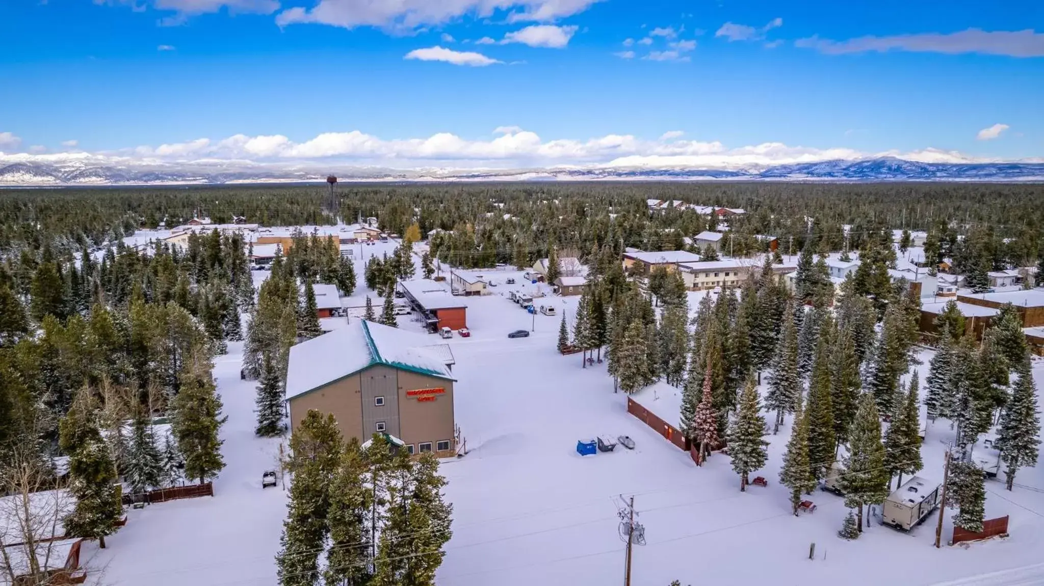 Mountain view, Winter in Wagon Wheel Hotel