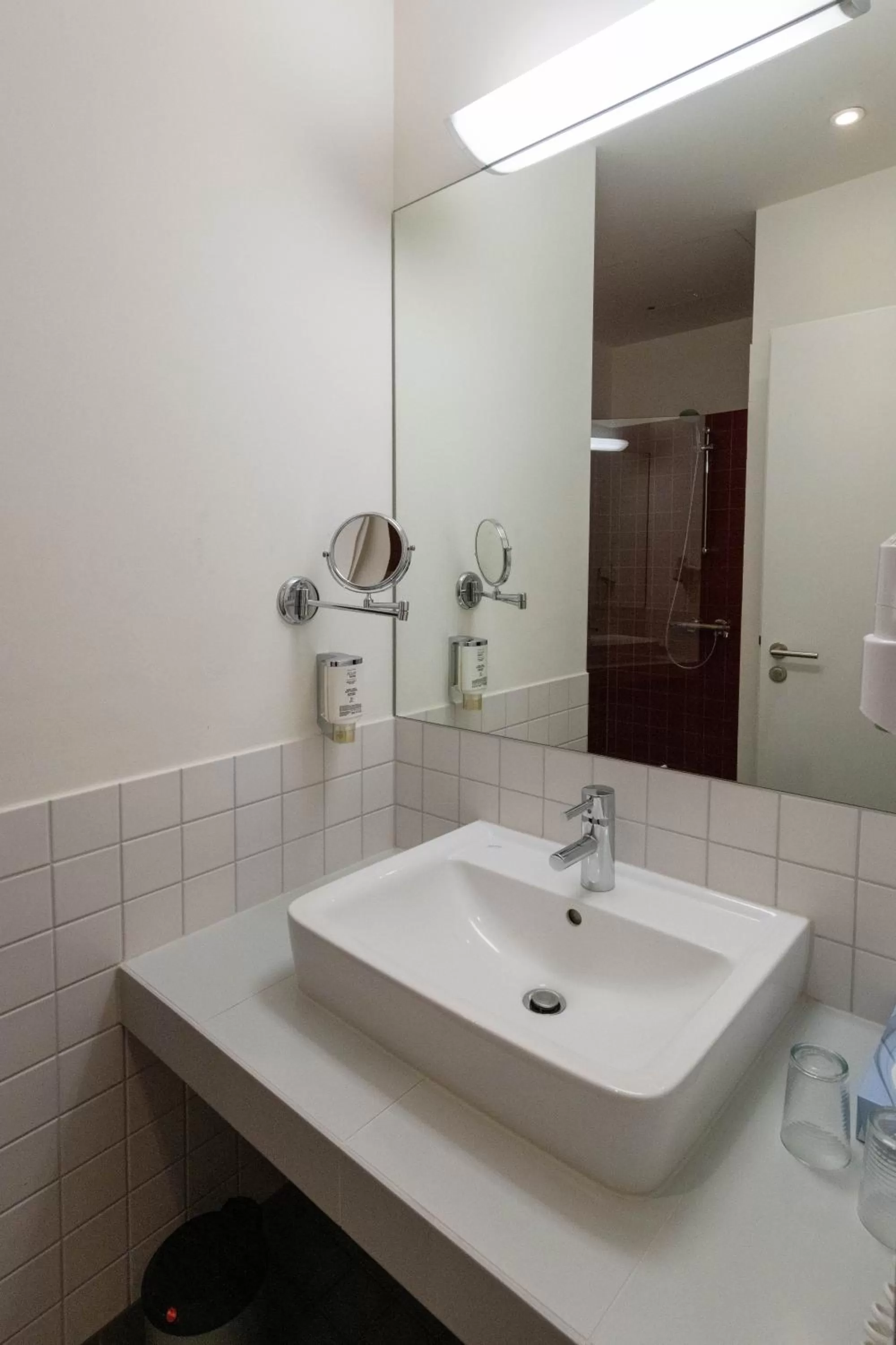 Bathroom in Hotel am Großen Waisenhaus