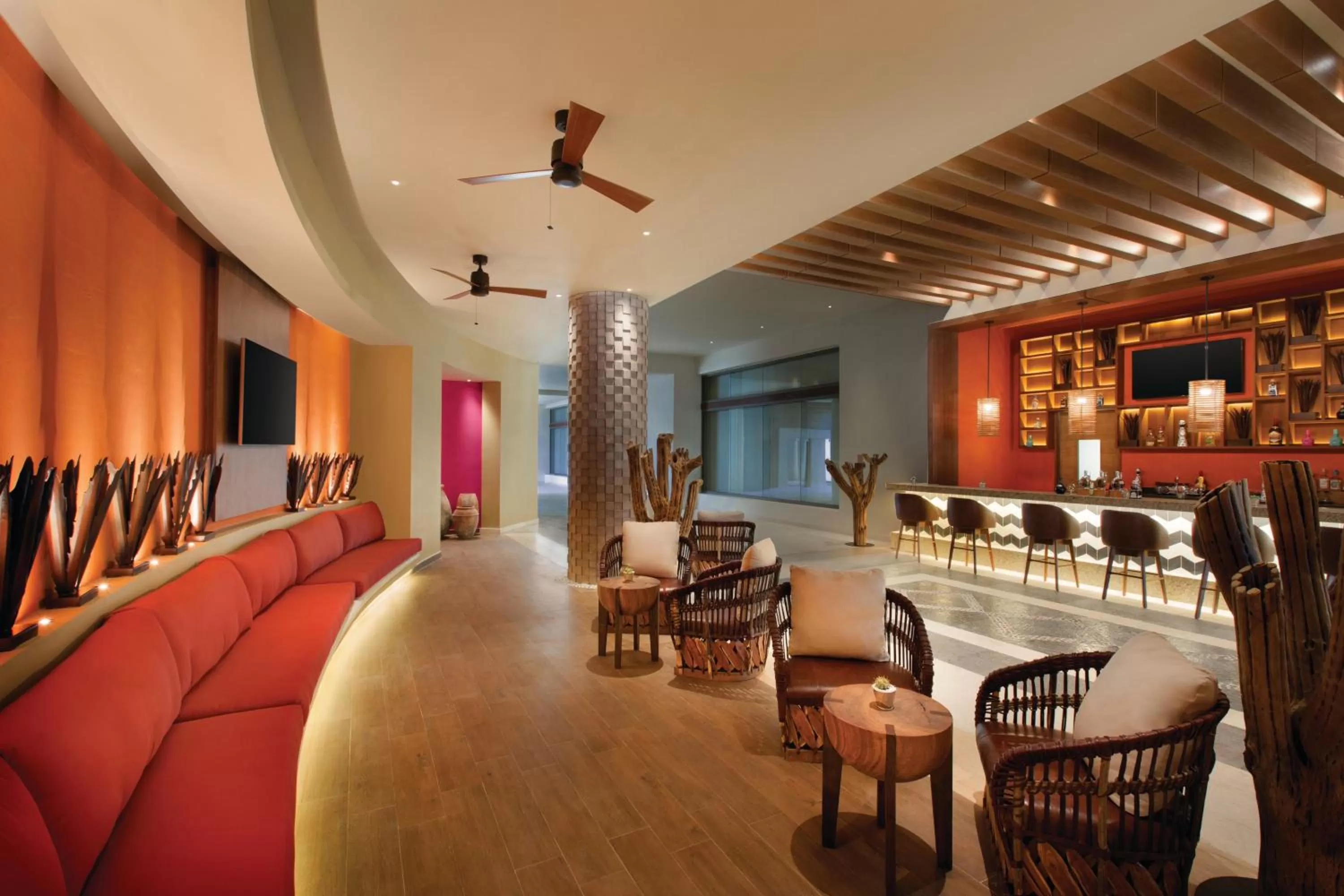 Lounge or bar in Hyatt Ziva Cancun All-Inclusive