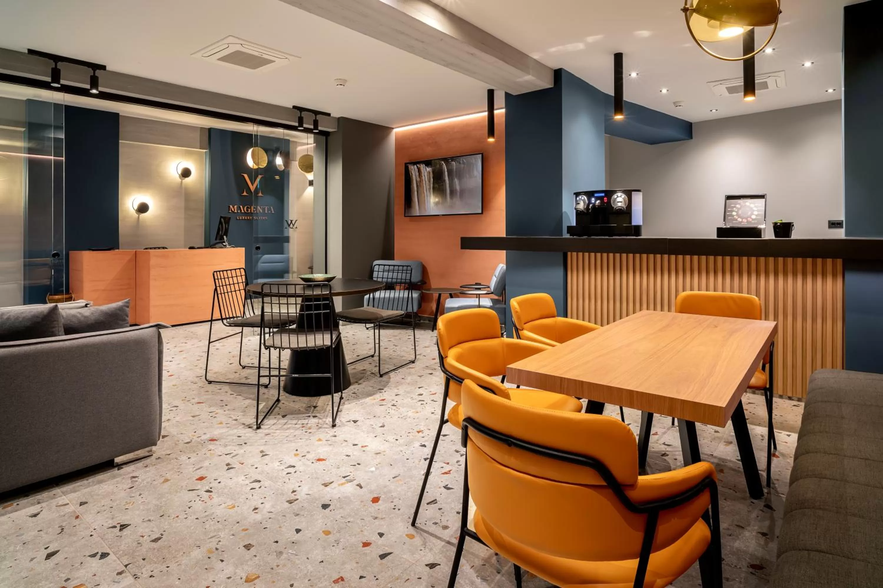 Lobby or reception in Bob W Athens Akadimia