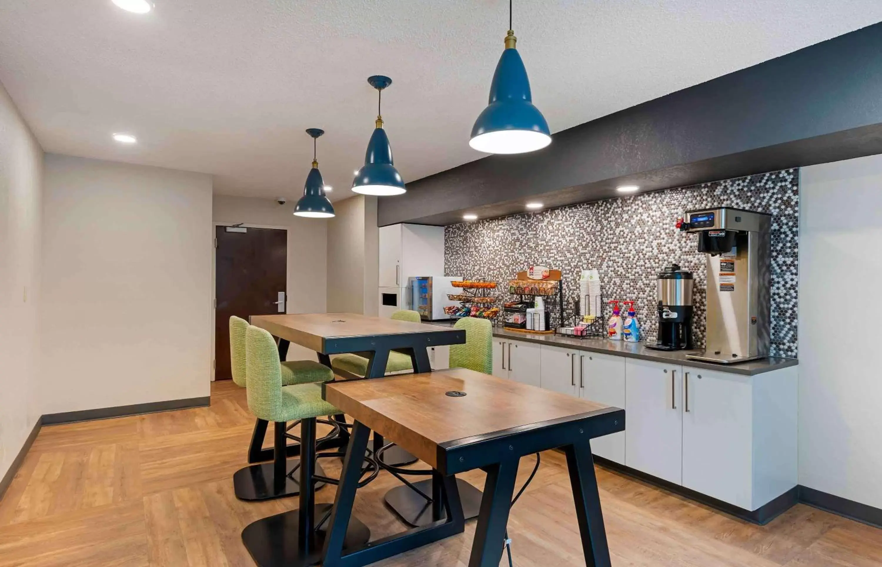 Breakfast, Restaurant/Places to Eat in Extended Stay America Premier Suites - Miami - Coral Gables