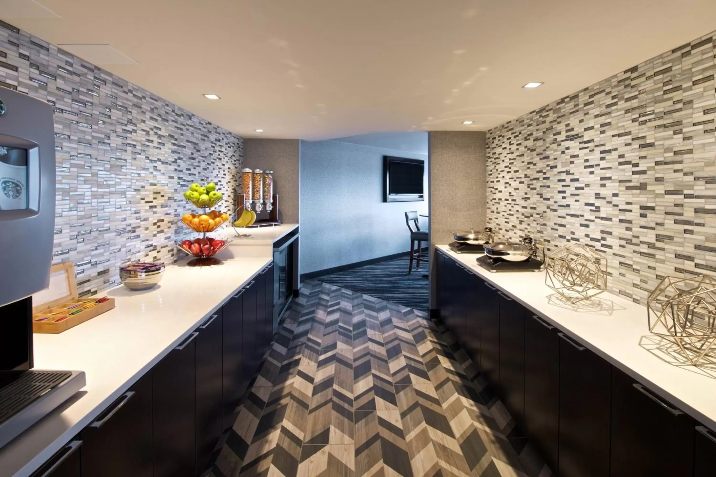 Lounge or bar in Sheraton Anchorage Hotel Lounge or bar in Sheraton Anchorage Hotel