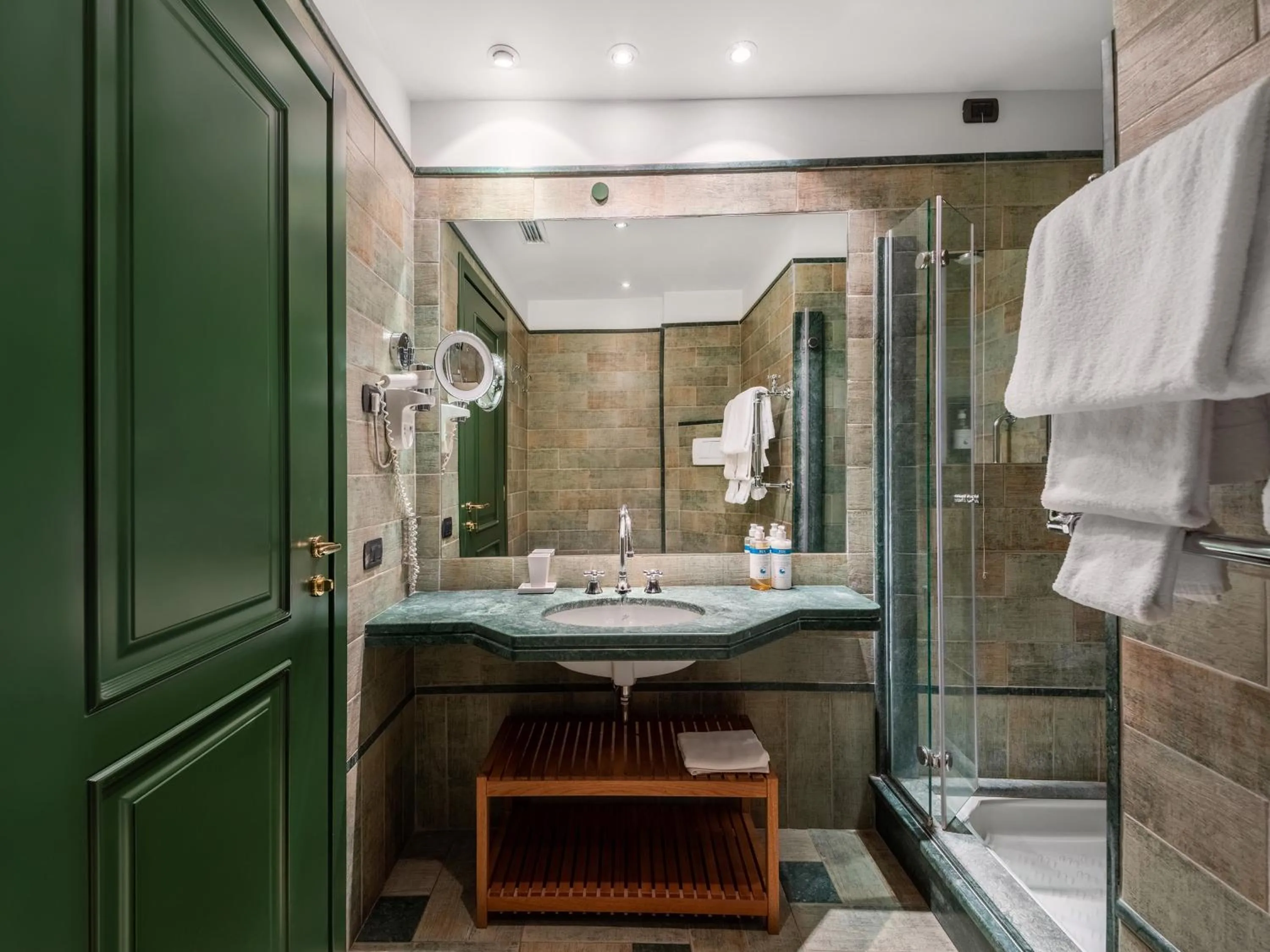 Bathroom in Numa Milan Camperio