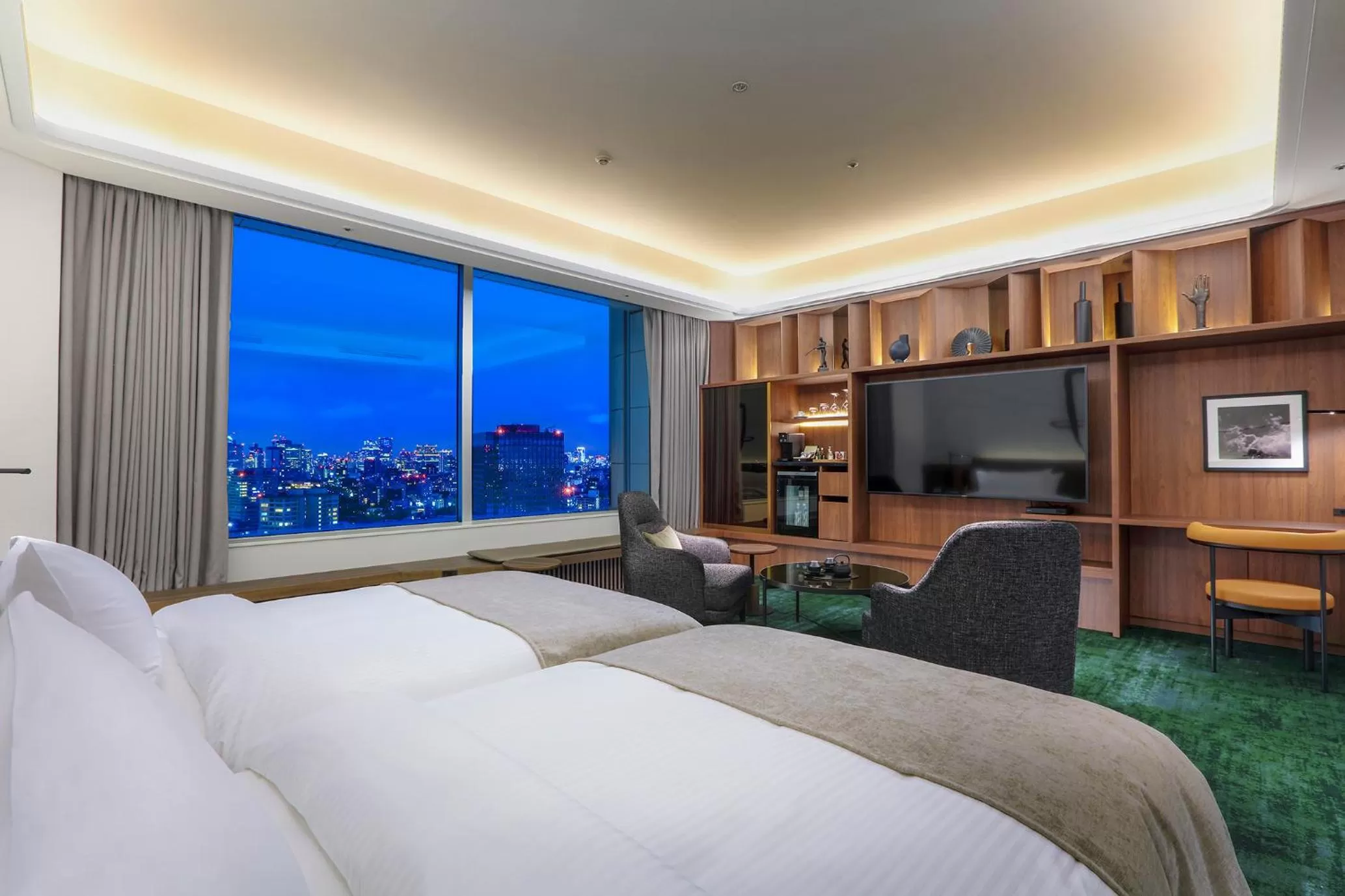 Photo of the whole room, Bed in Tokyo Dome Hotel