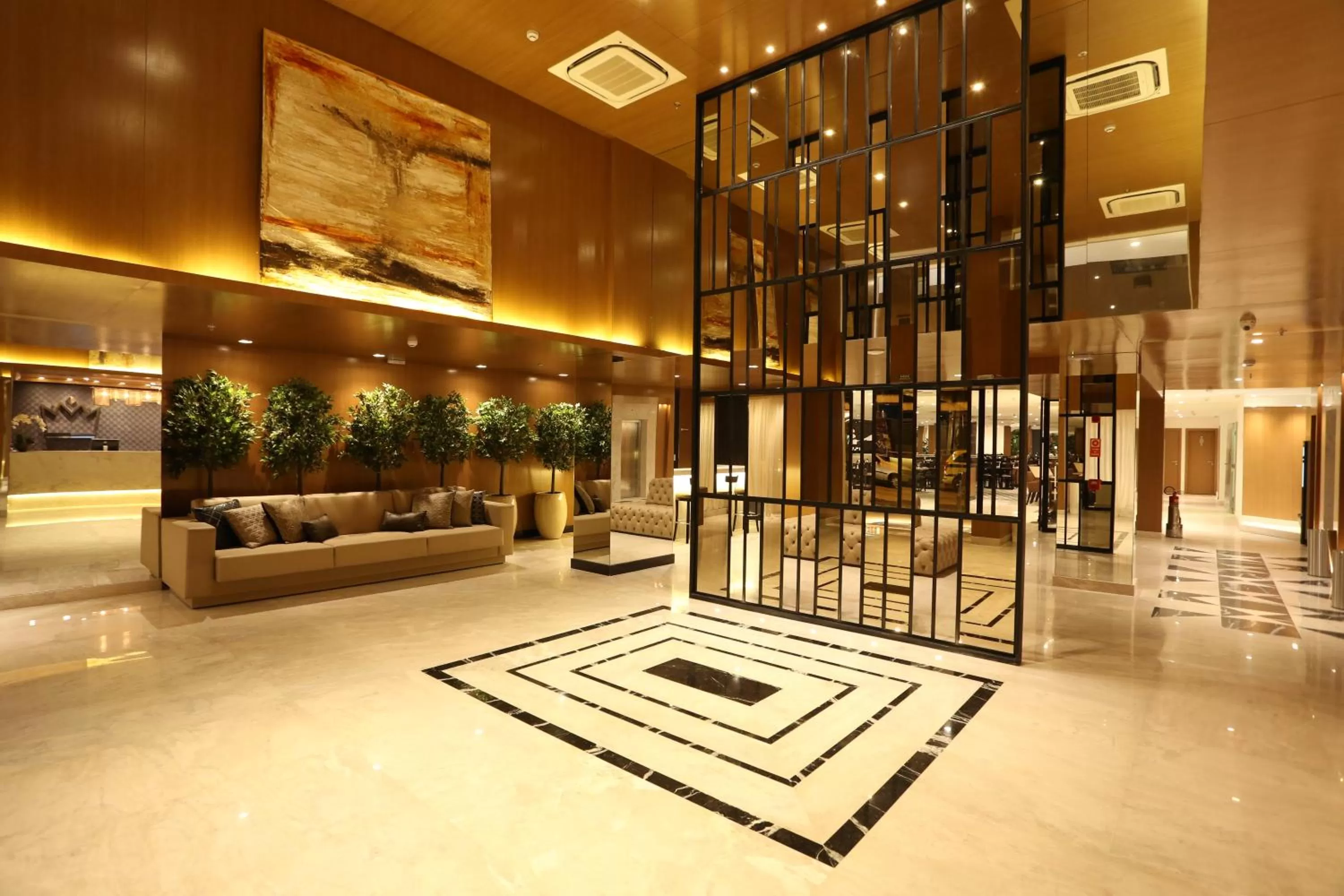 Lobby or reception in Royal Regency Palace Hotel