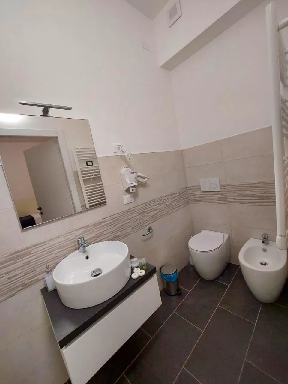 Shower, Bathroom in Bonaini Relax B&B