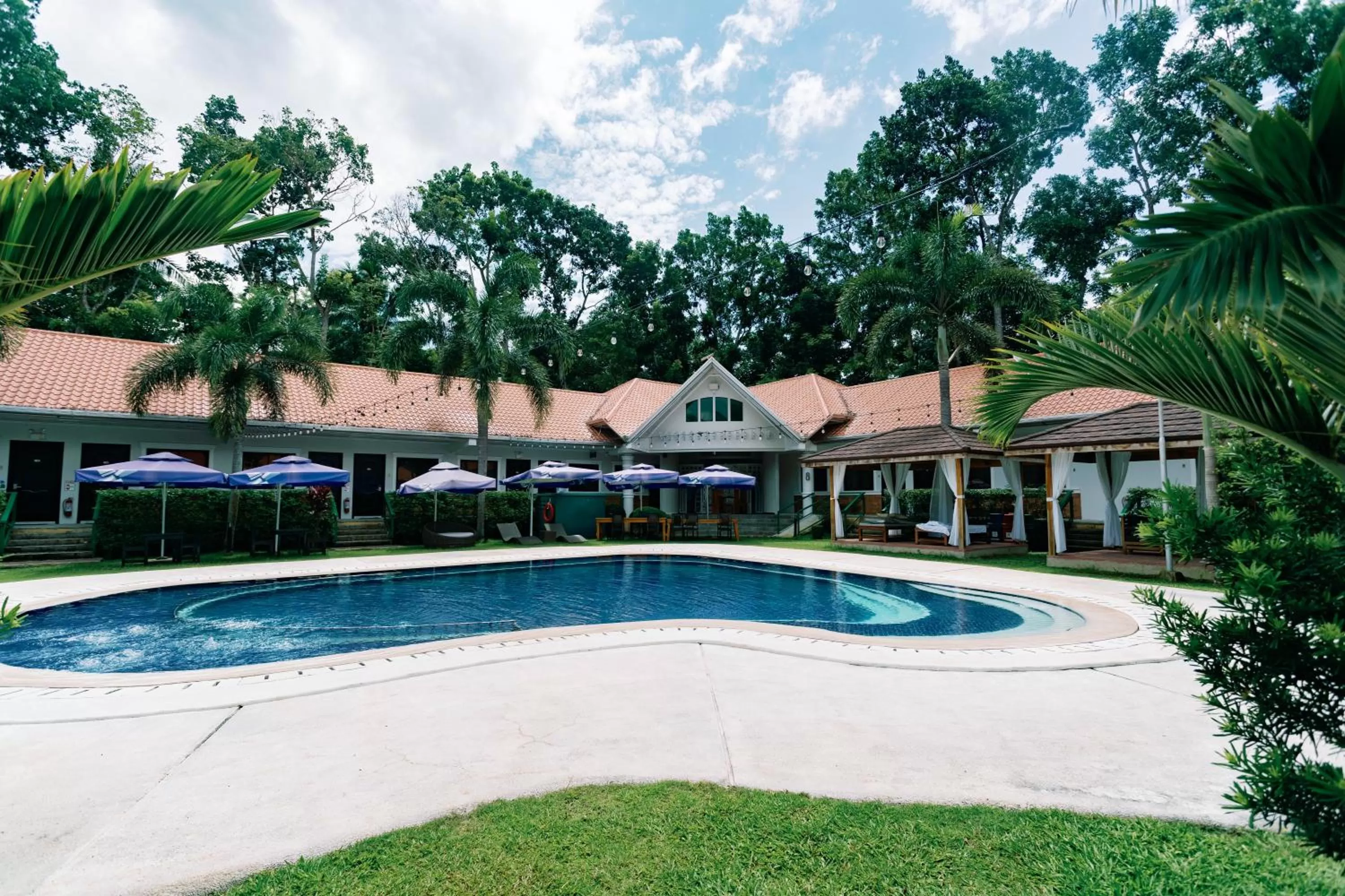 Property building in 3 Peaks Resort & Boutique Hotel