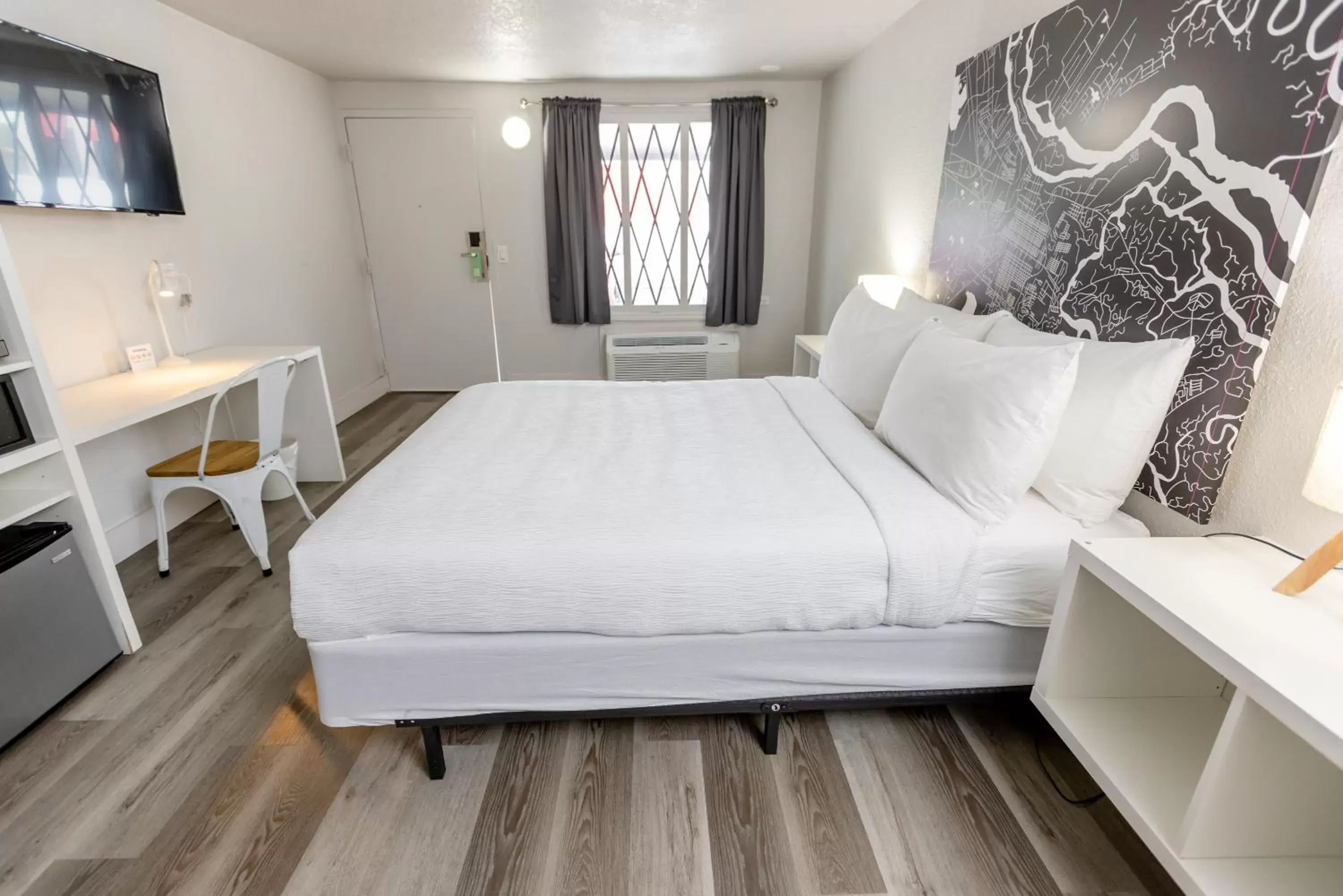 Bed in Oneway Brunswick Bed in Oneway Brunswick