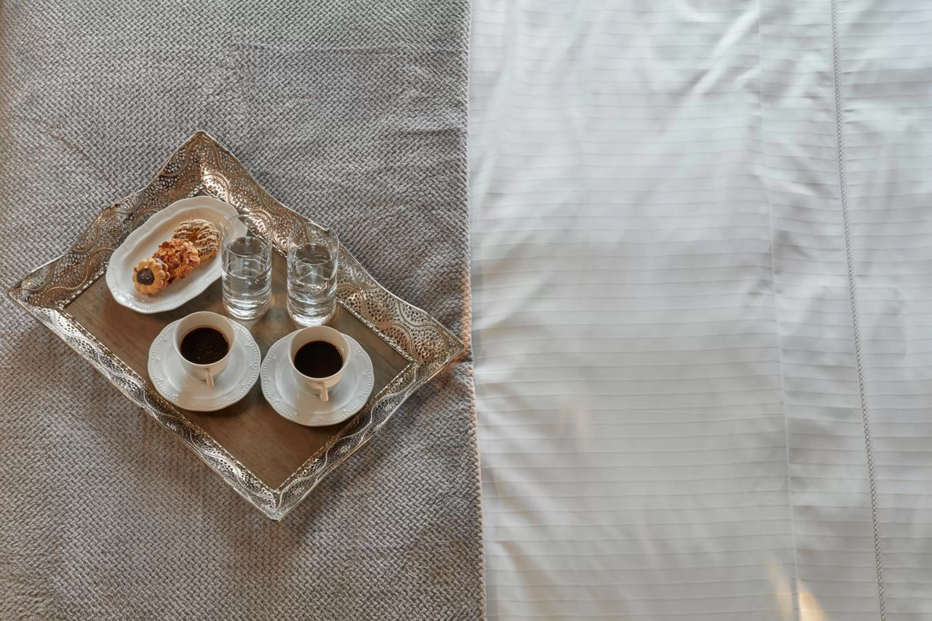 Coffee/tea facilities in Domus Renier Boutique Hotel