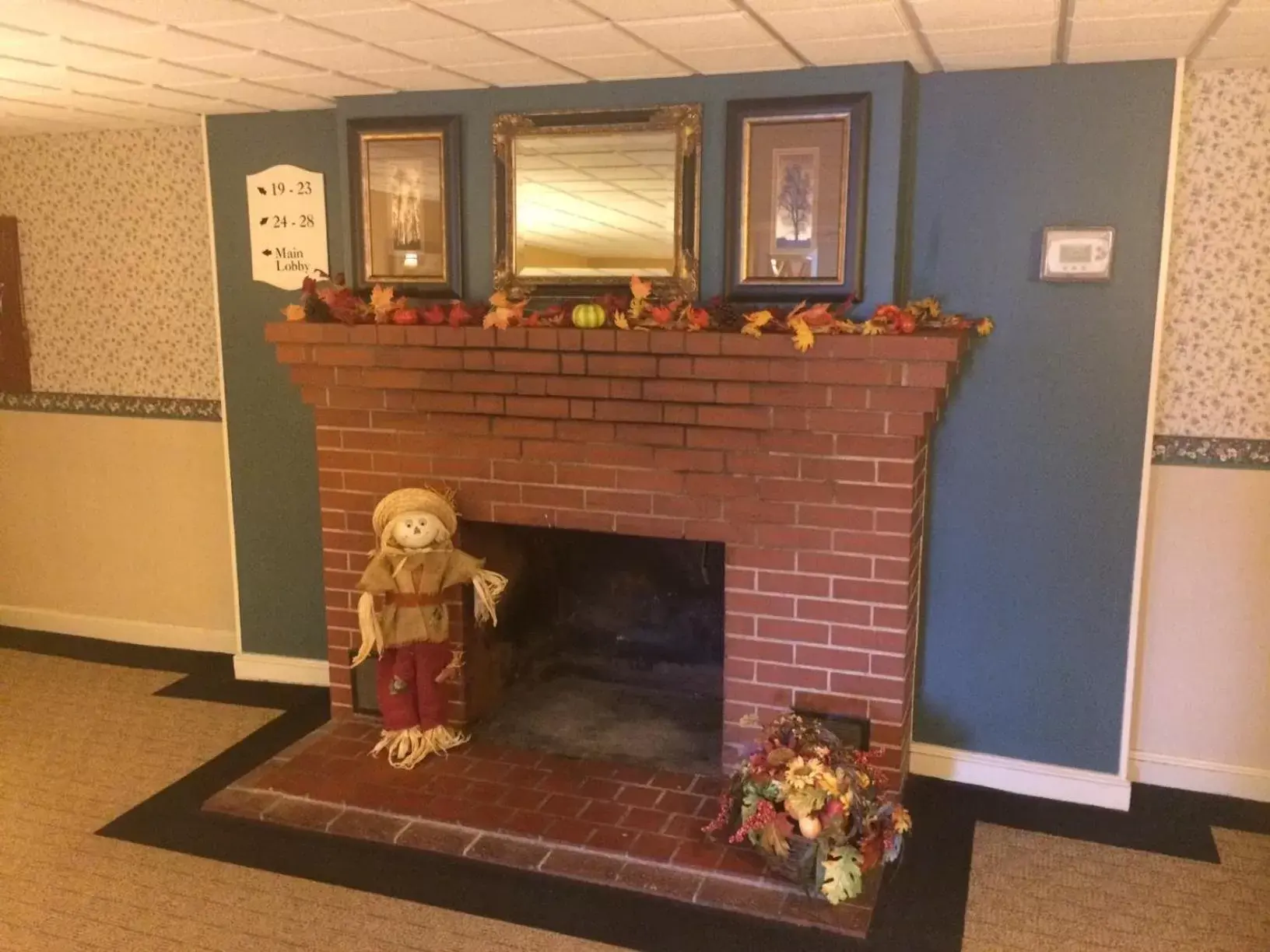 Decorative detail, Lobby/Reception in Coachman Inn