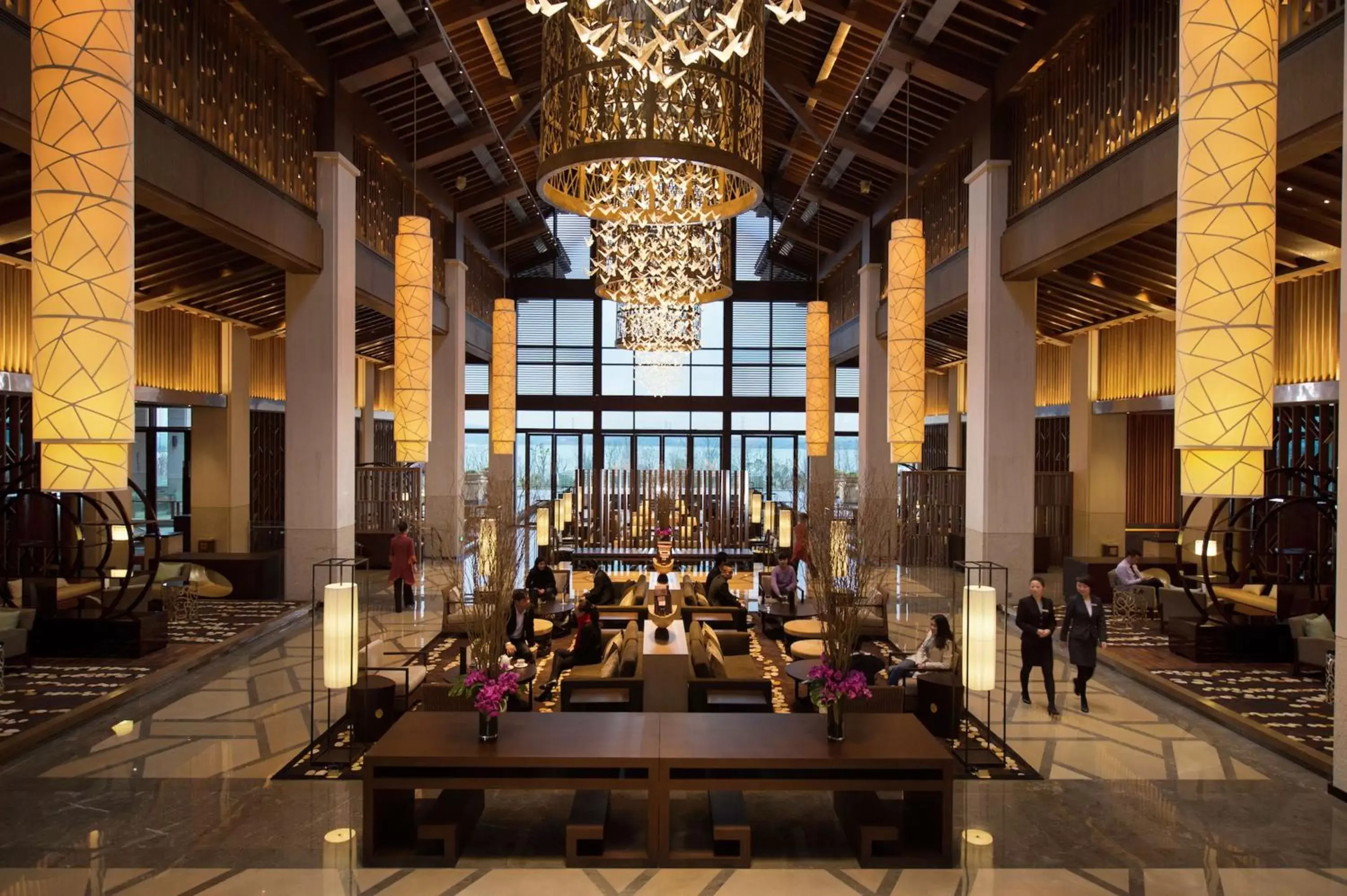 Lobby or reception, Restaurant/Places to Eat in Hilton Wuhan Optics Valley