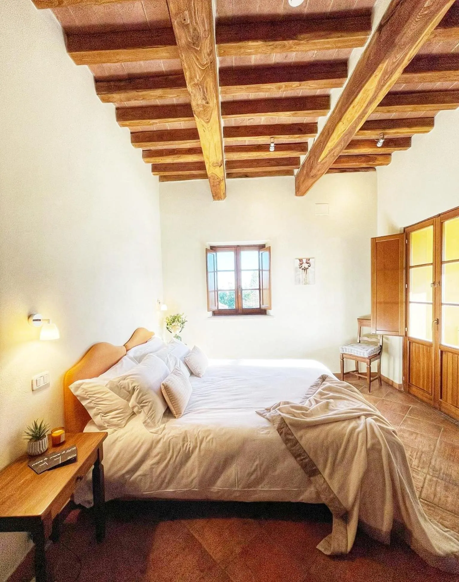 Bed in Hotel More di Cuna