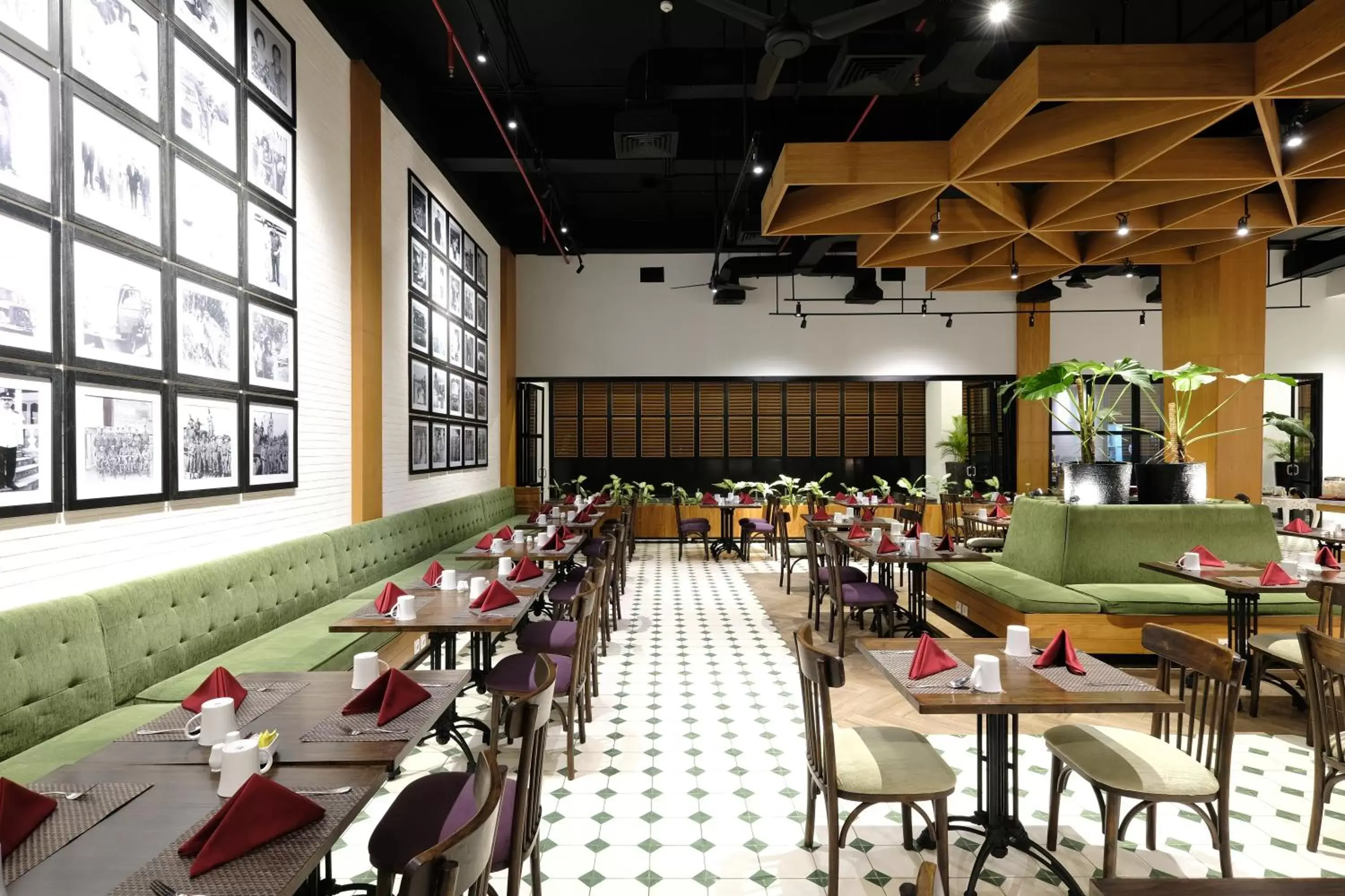 Restaurant/places to eat in Swiss-Belinn Bogor Restaurant/places to eat in Swiss-Belinn Bogor