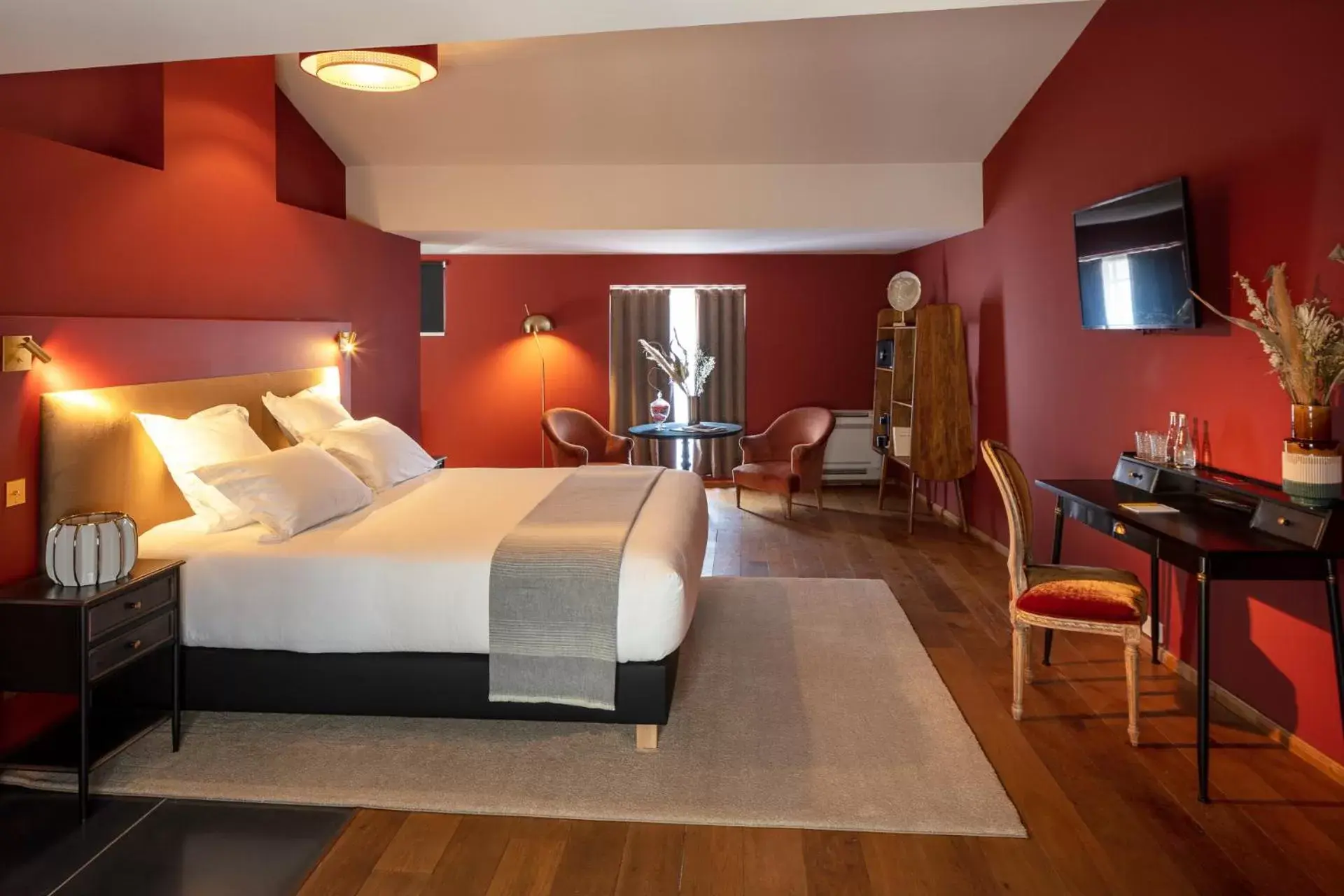 Bedroom, Bed in Margaret - Hôtel Chouleur