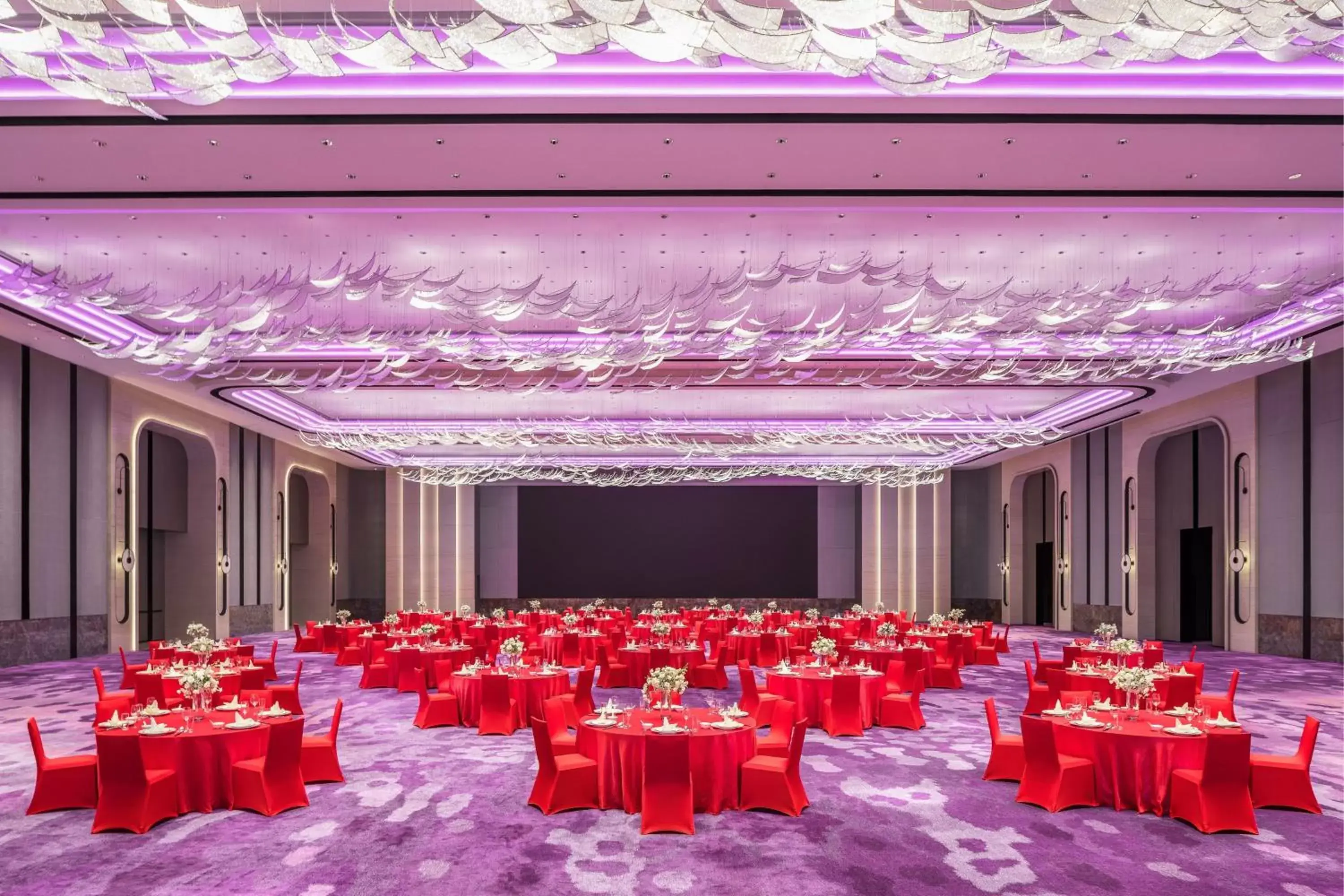 Meeting/conference room, Banquet Facilities in Renaissance Zhuhai Hotel