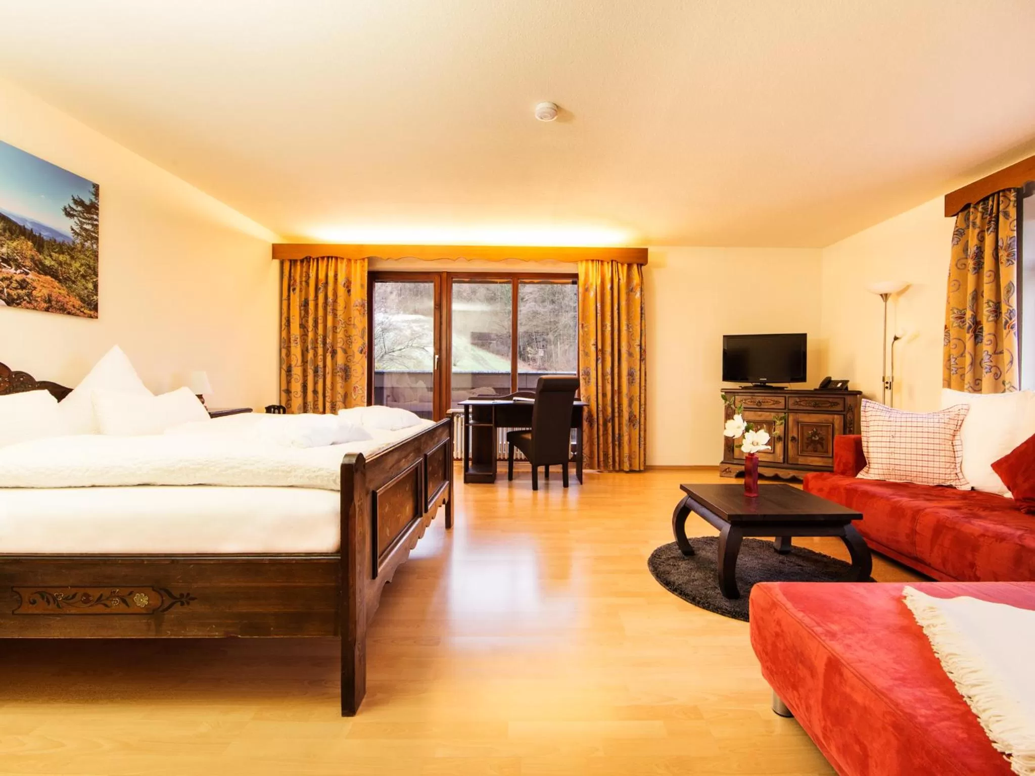 Photo of the whole room, Bed in RelaxHotel Tannenhof