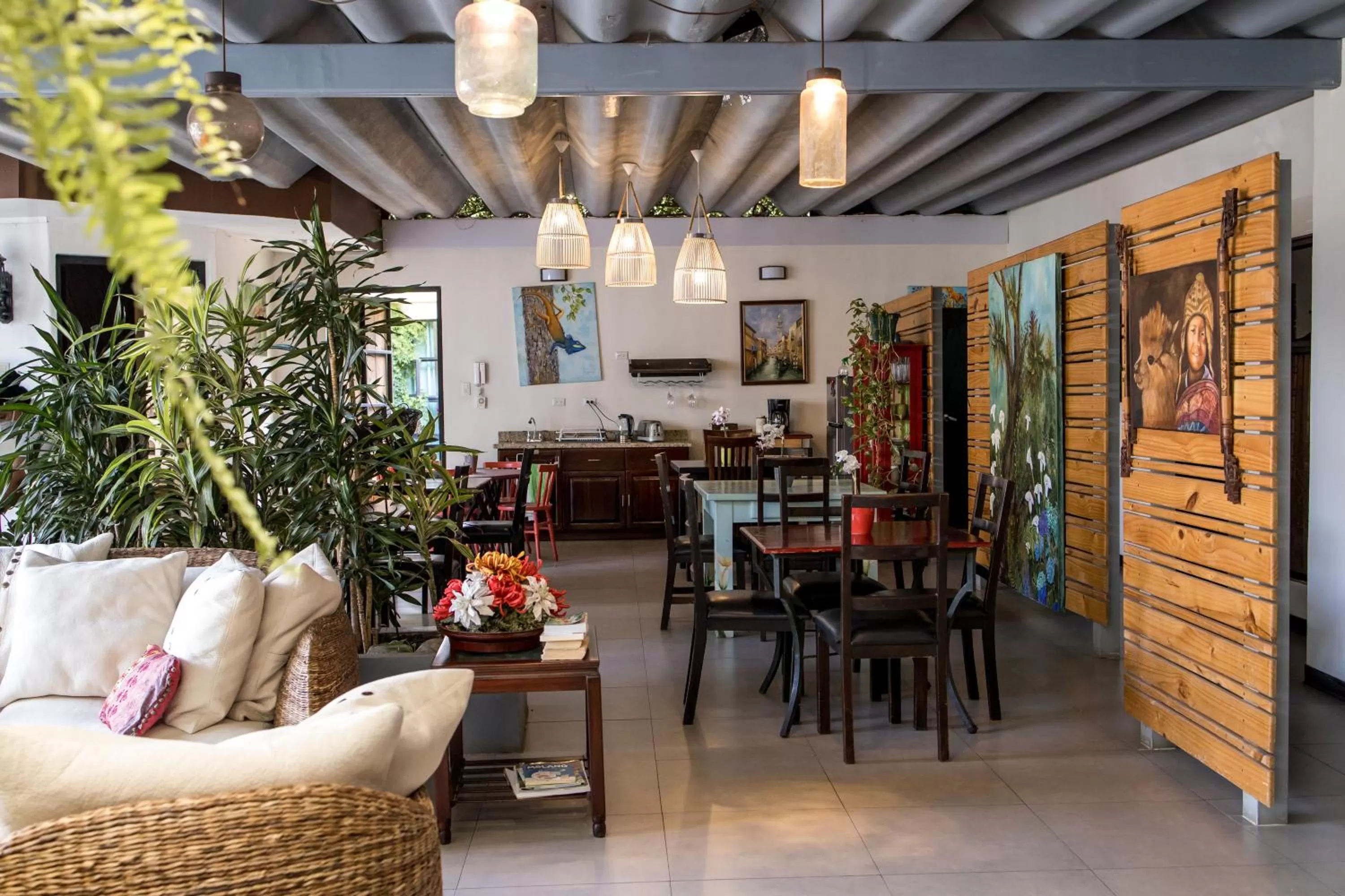 Dining area, Restaurant/Places to Eat in Casa María Aeropuerto B&B