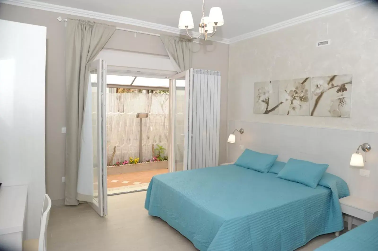 Bed in B&B Mediterranea Sea House