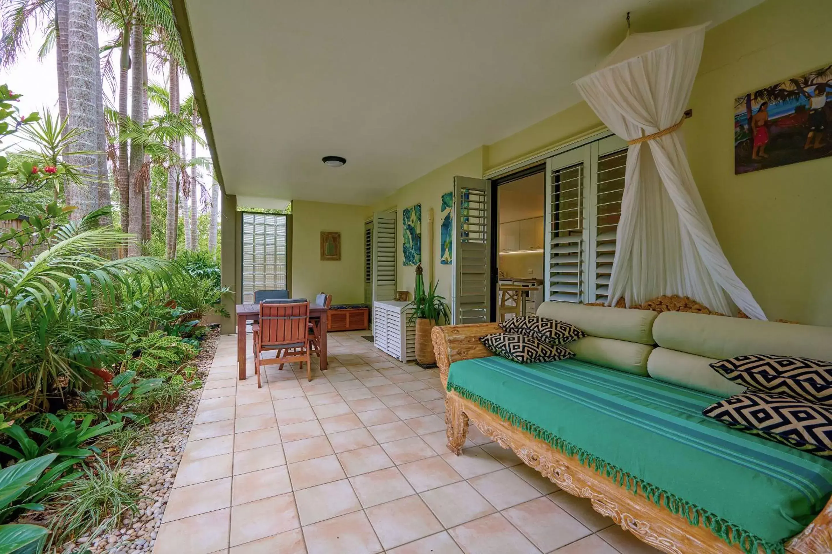 Patio, Seating Area in Julians Apartments