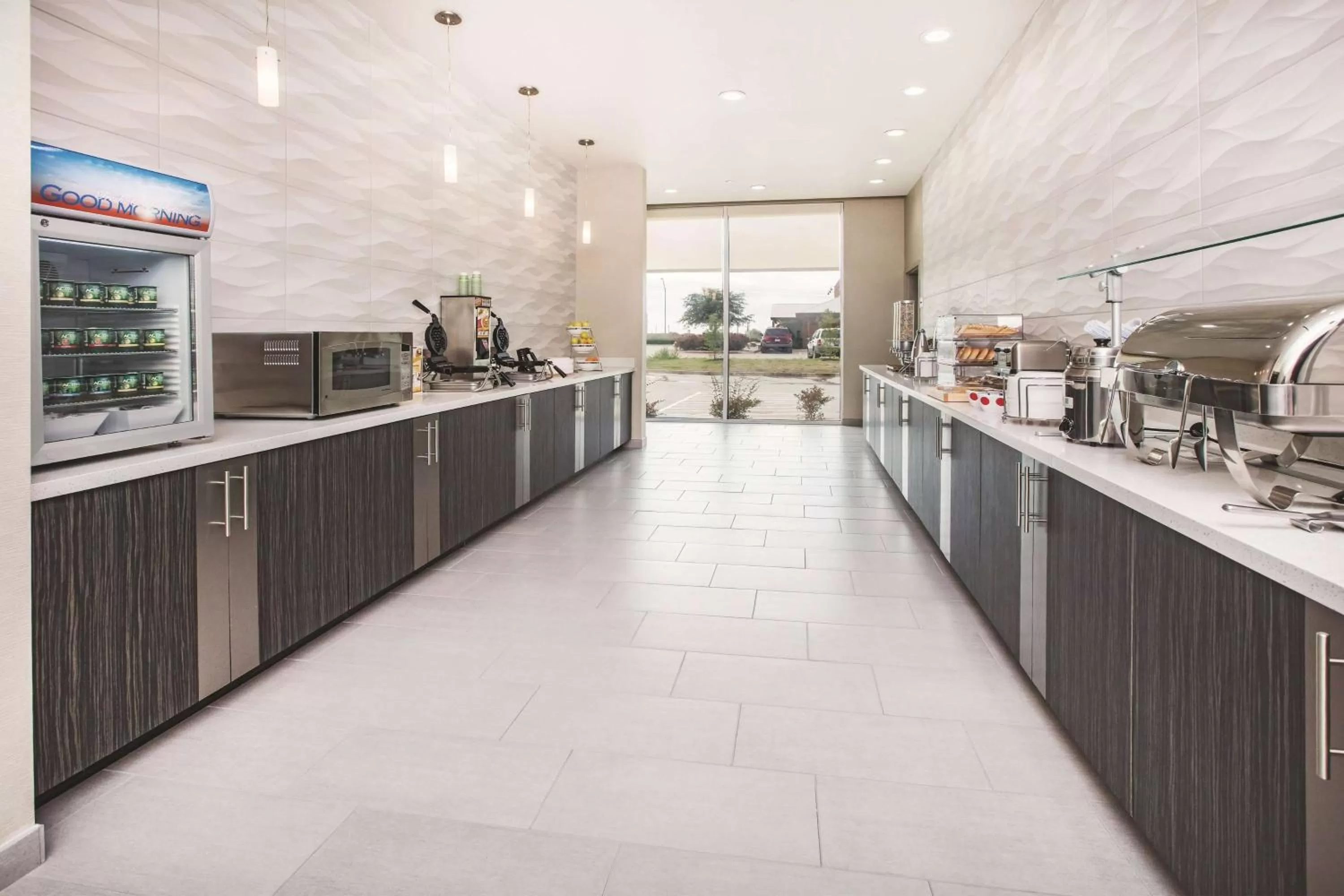 Restaurant/places to eat in La Quinta by Wyndham Dallas Plano - The Colony