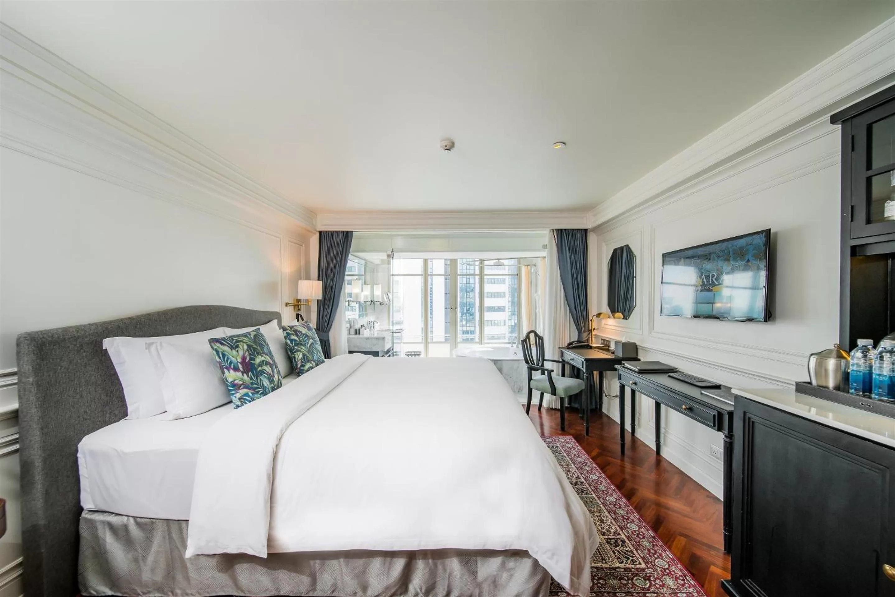 Bedroom, Bed in Akara Hotel