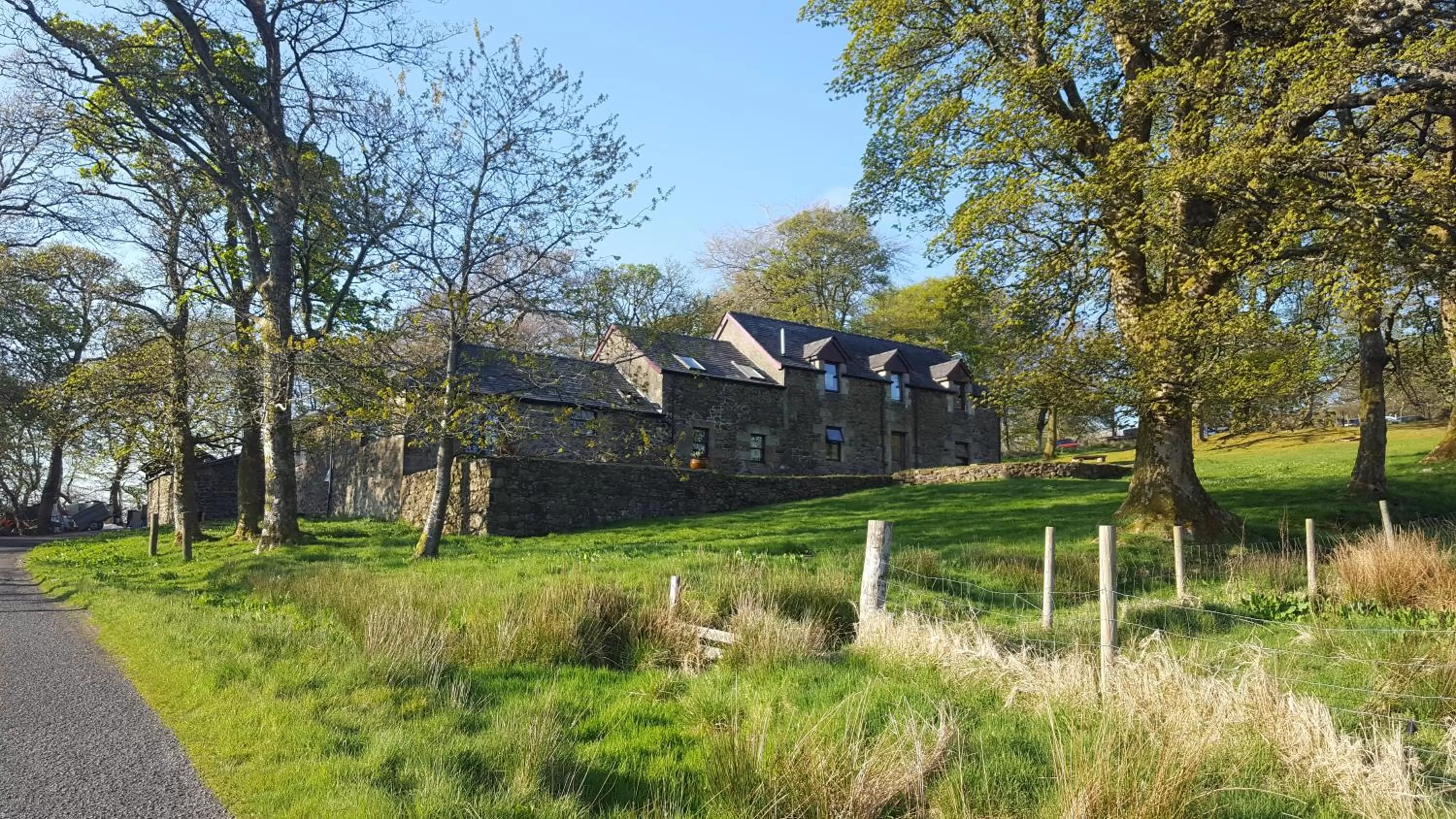 Property building in B&B Drum Farm