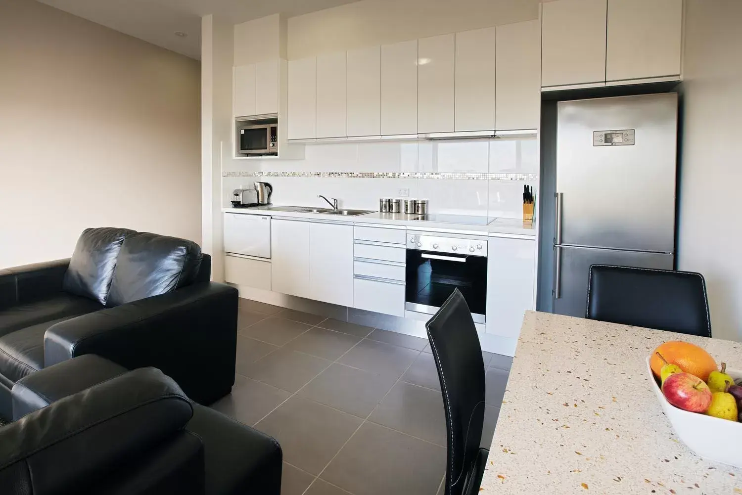 Kitchen or kitchenette, Kitchen/Kitchenette in Charlestown Executive Apartments