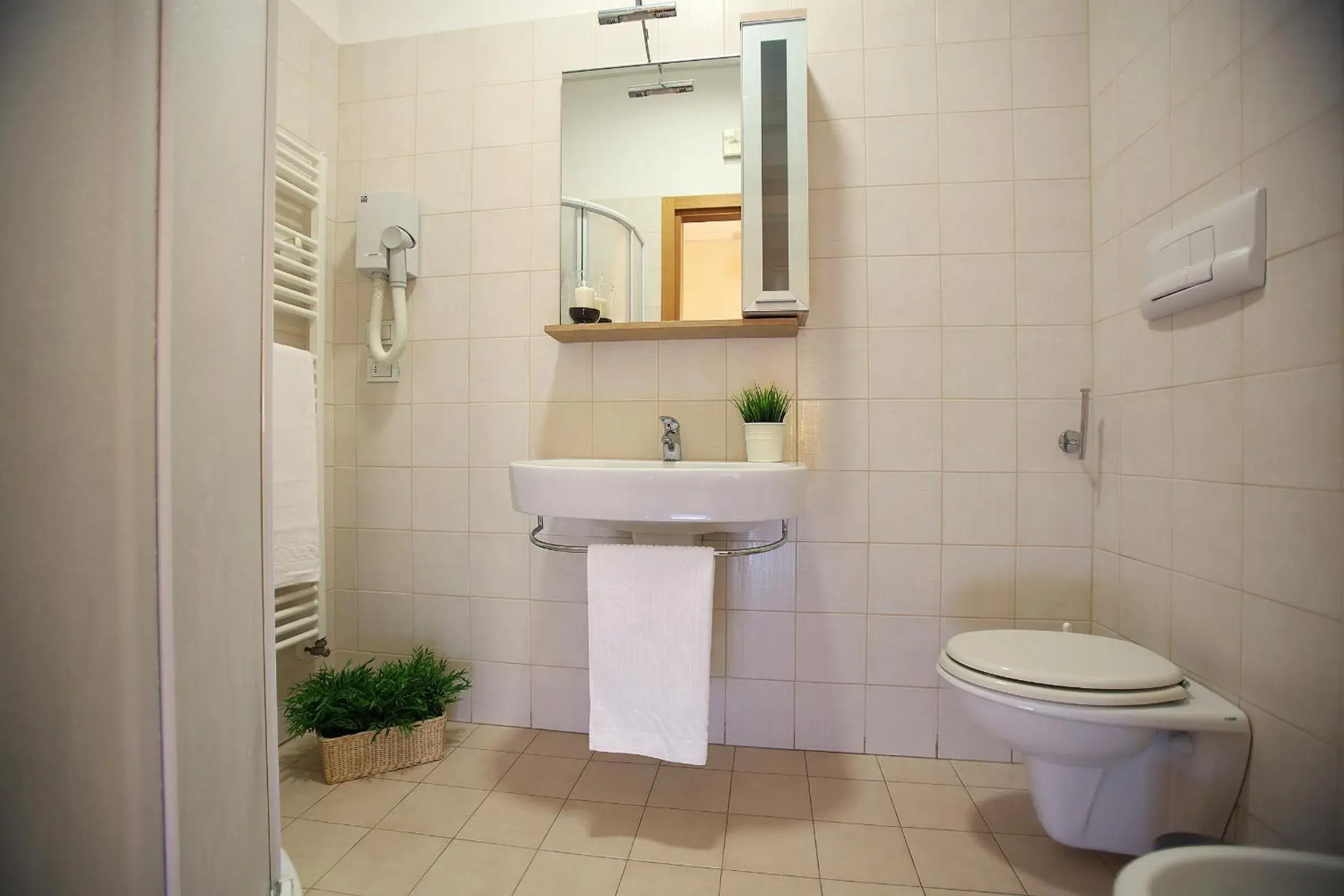 Bathroom in Hotel Sant' Antonio