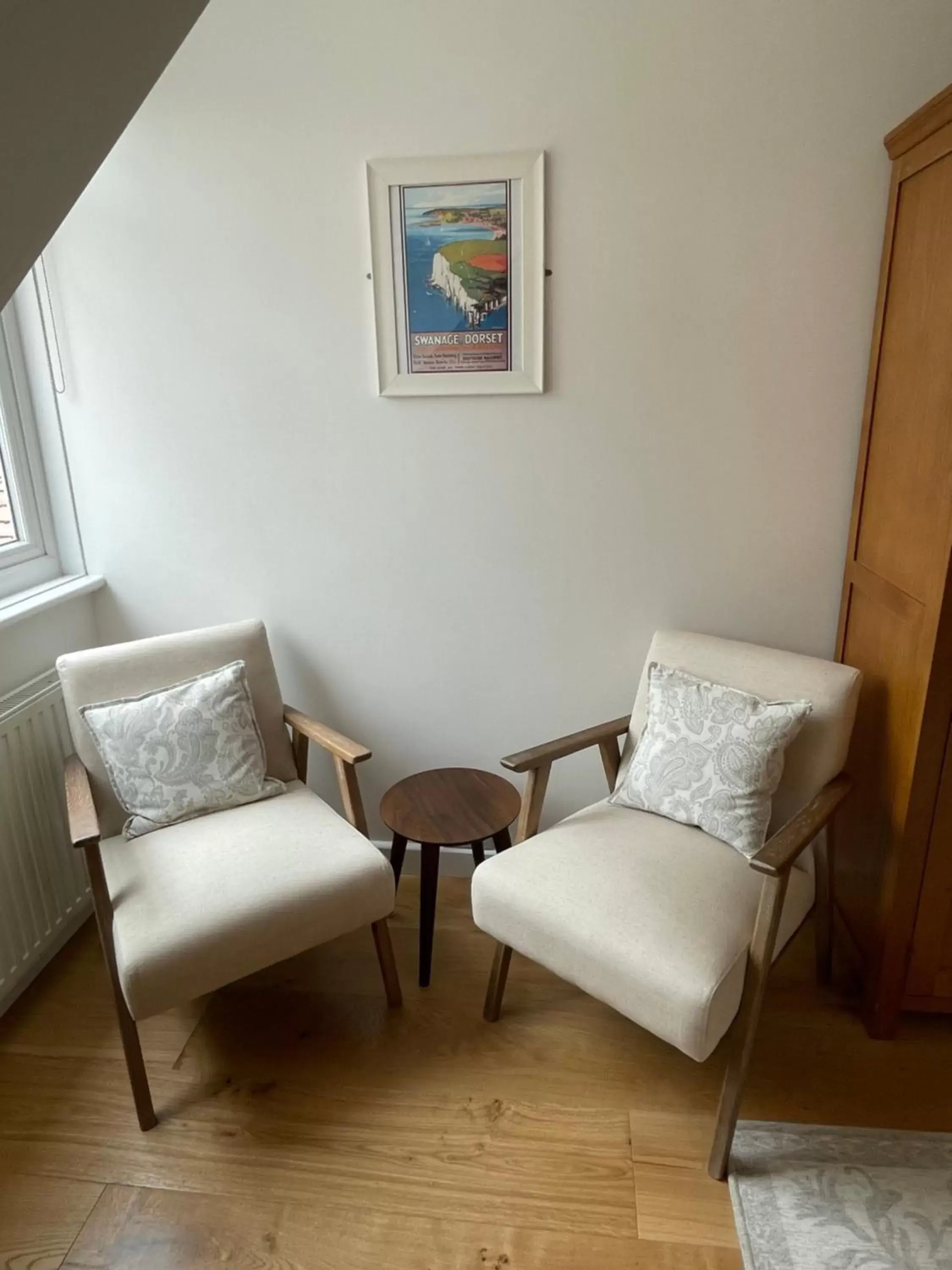 Seating Area in Beach Lodge