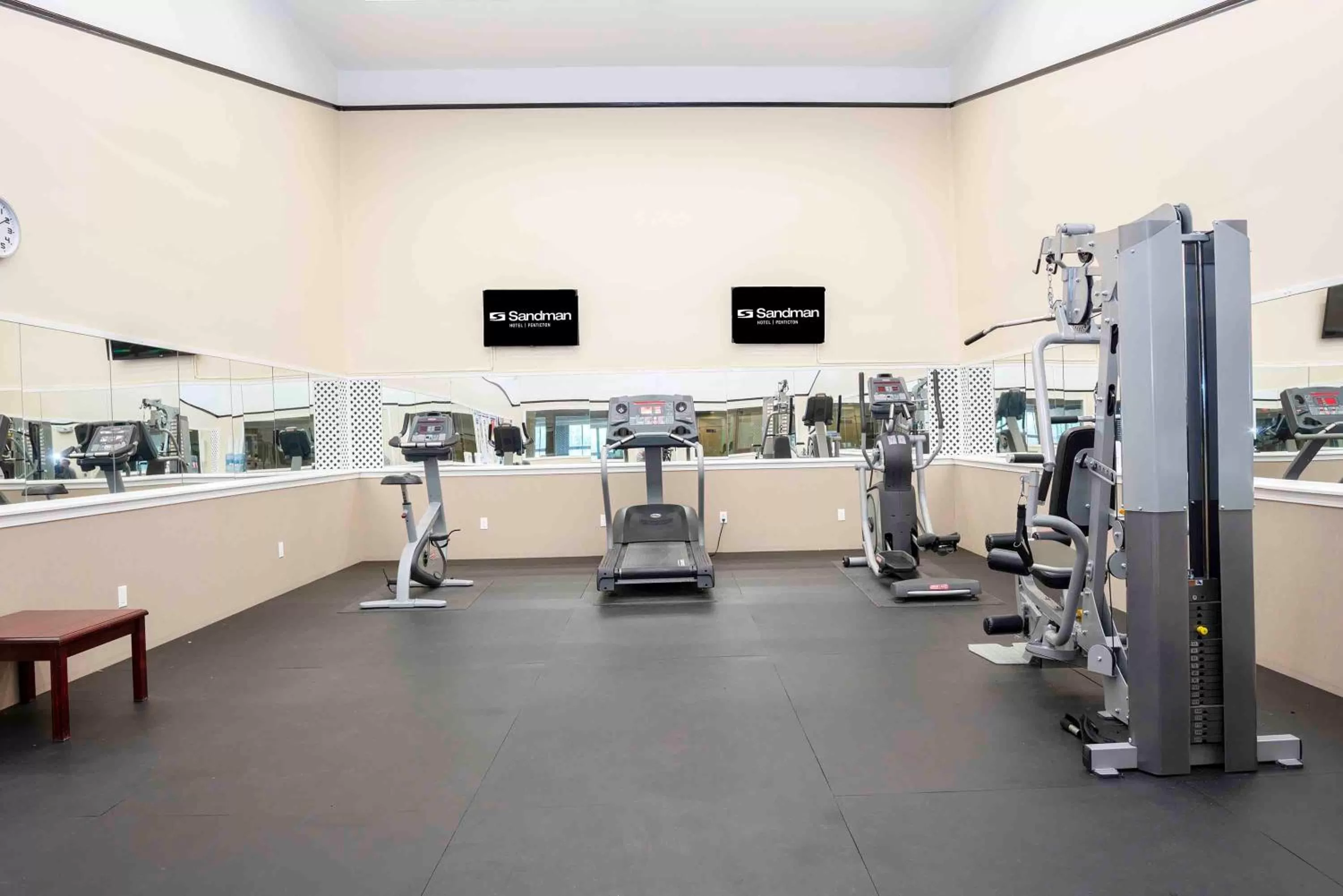 Fitness centre/facilities in Sandman Hotel Penticton